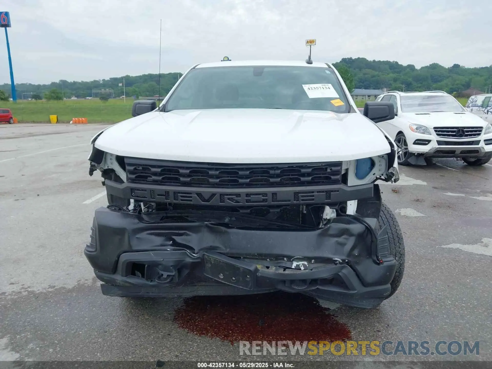 13 Photograph of a damaged car 3GCNYAEF7LG198822 CHEVROLET SILVERADO 1500 2020