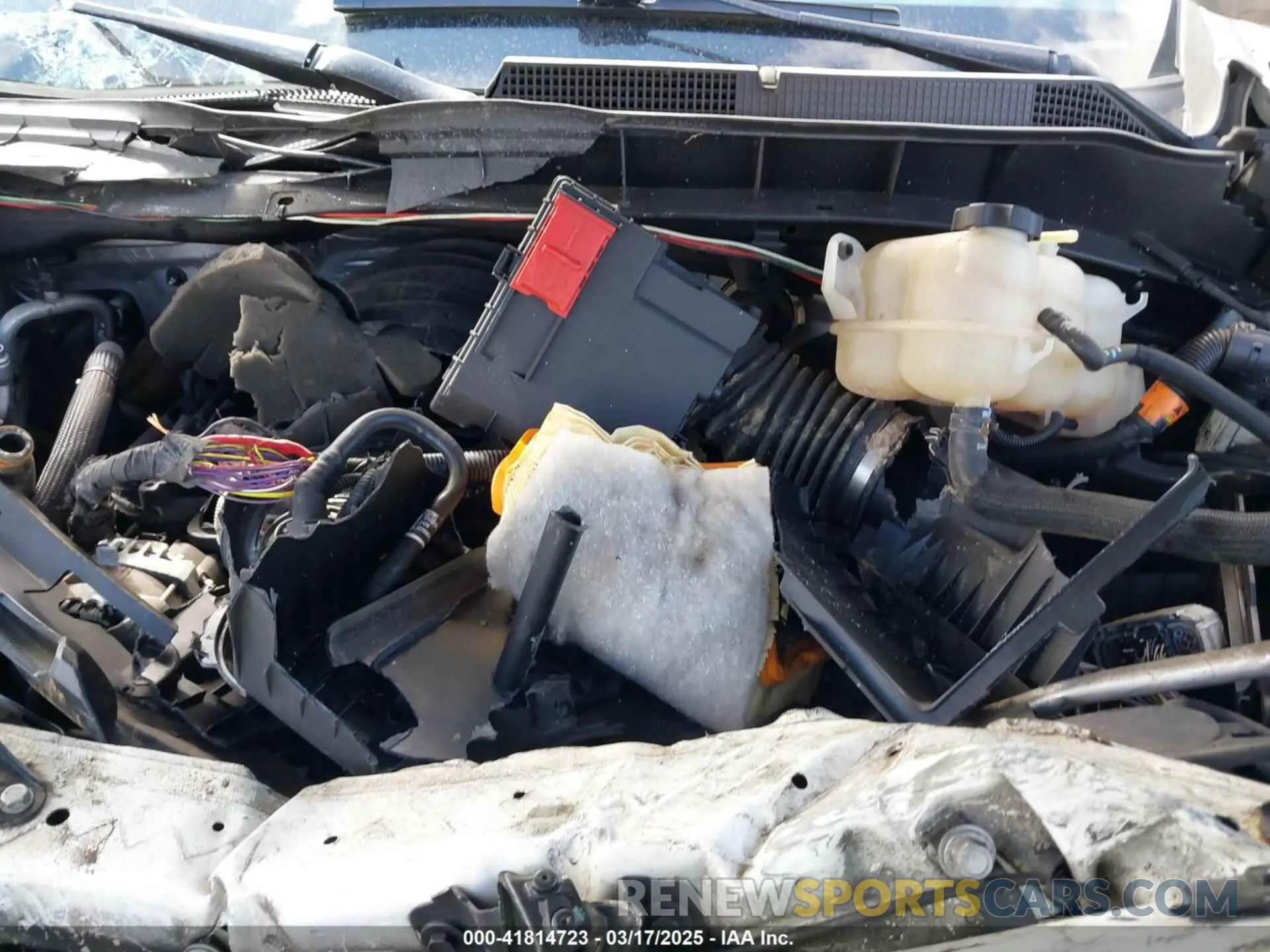 10 Photograph of a damaged car 3GCNYAEF9LG317678 CHEVROLET SILVERADO 1500 2020