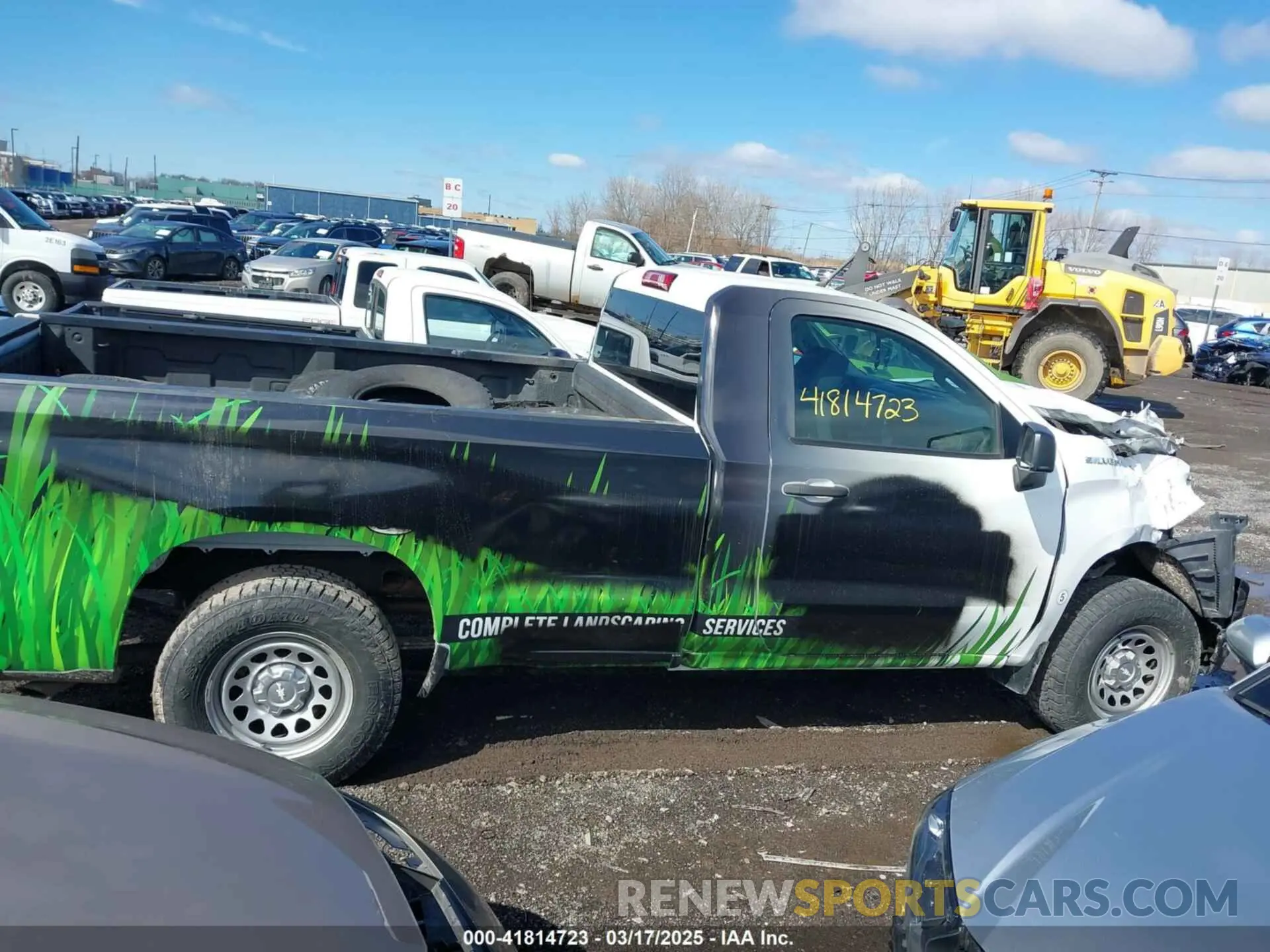 13 Photograph of a damaged car 3GCNYAEF9LG317678 CHEVROLET SILVERADO 1500 2020