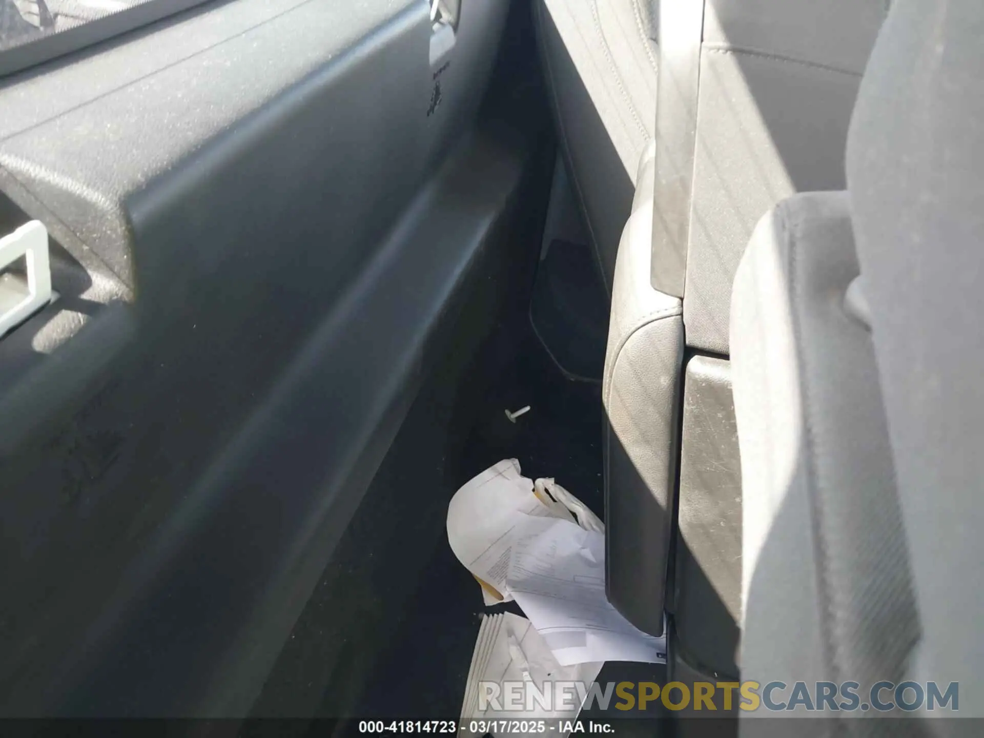 8 Photograph of a damaged car 3GCNYAEF9LG317678 CHEVROLET SILVERADO 1500 2020