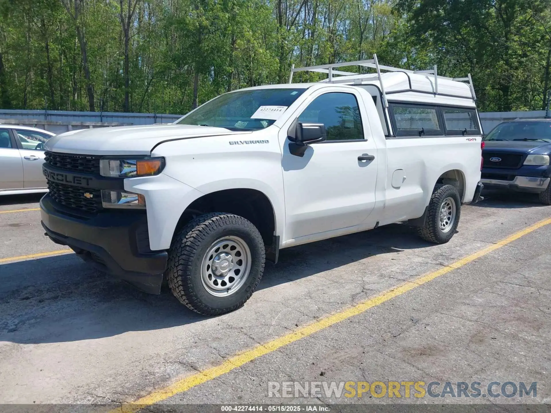 2 Photograph of a damaged car 3GCNYAEFXLG154197 CHEVROLET SILVERADO 1500 2020