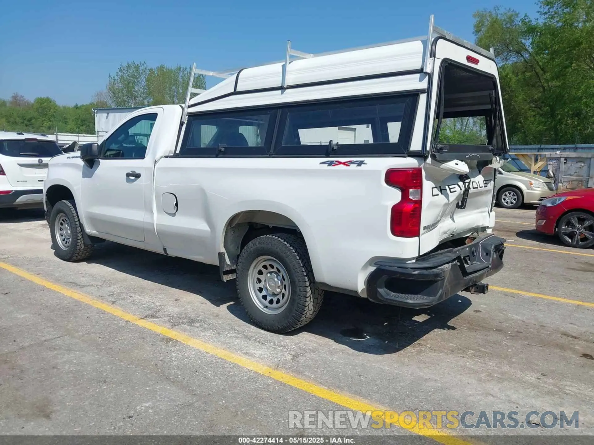 3 Photograph of a damaged car 3GCNYAEFXLG154197 CHEVROLET SILVERADO 1500 2020