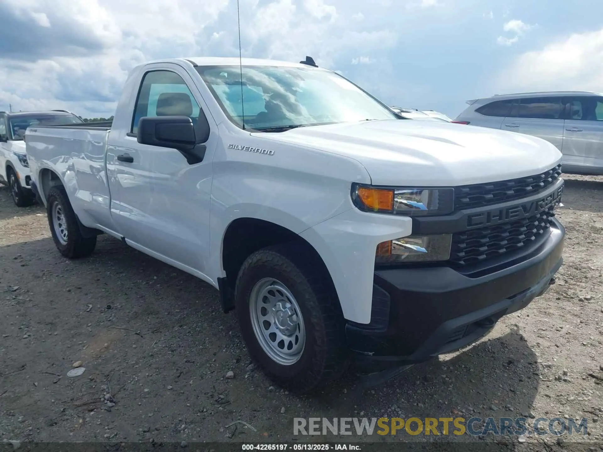 1 Photograph of a damaged car 3GCNYAEH2LG114844 CHEVROLET SILVERADO 1500 2020