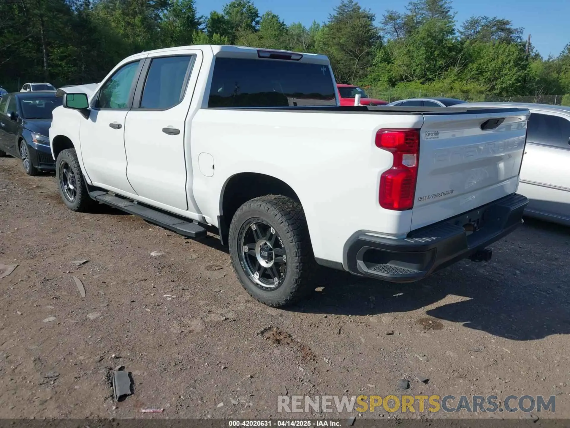 3 Photograph of a damaged car 3GCPWAEF3LG224184 CHEVROLET SILVERADO 1500 2020