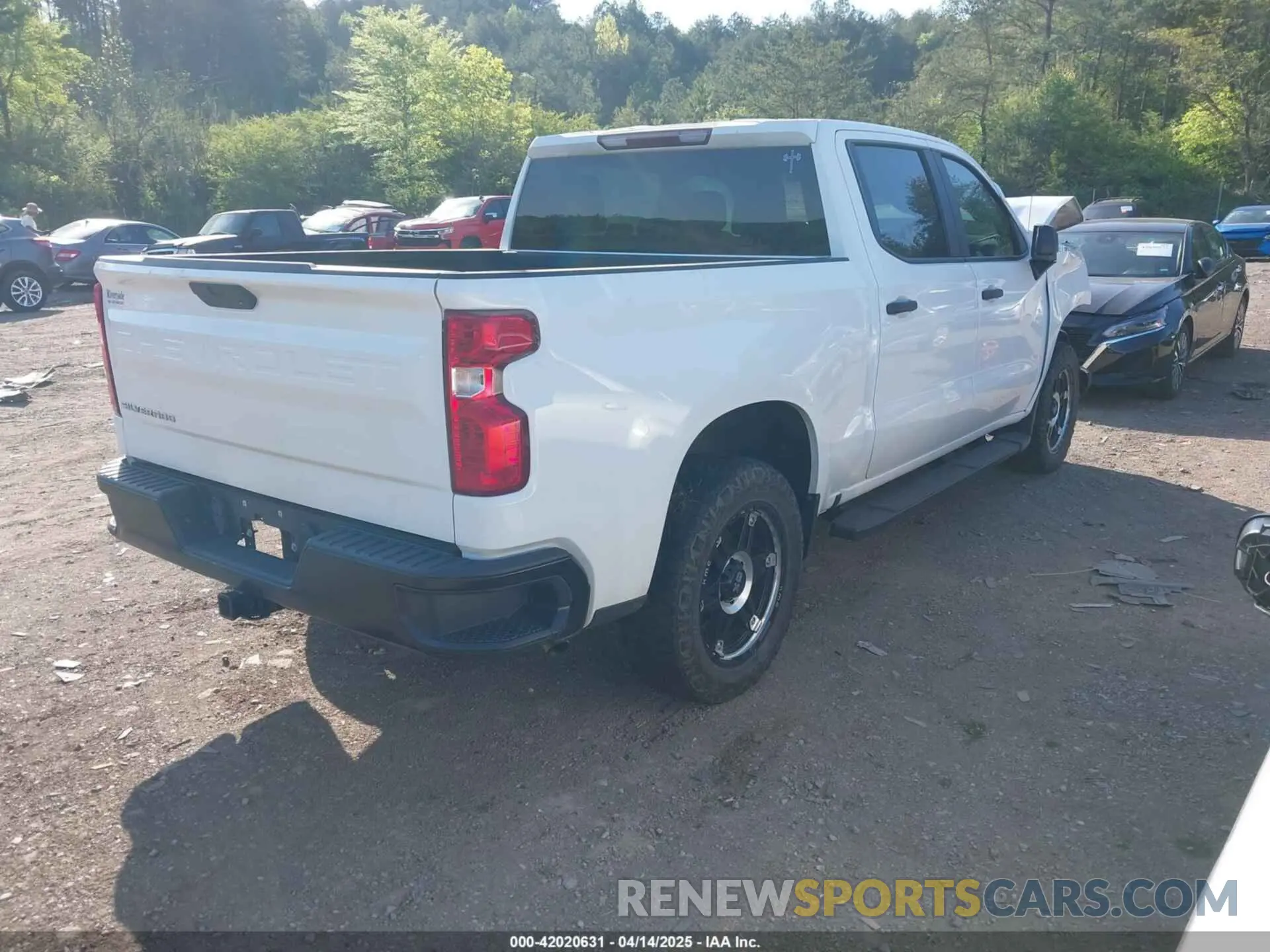 4 Photograph of a damaged car 3GCPWAEF3LG224184 CHEVROLET SILVERADO 1500 2020
