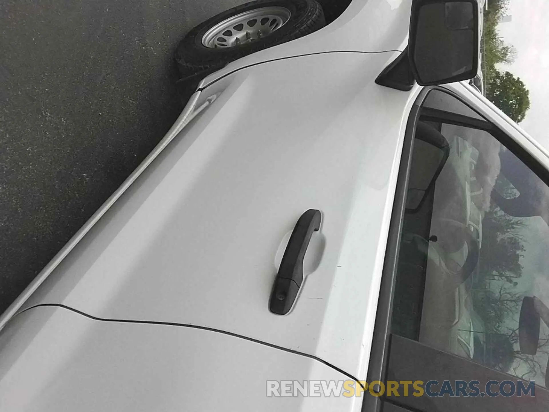 13 Photograph of a damaged car 3GCPWAEF7LG310226 CHEVROLET SILVERADO 1500 2020