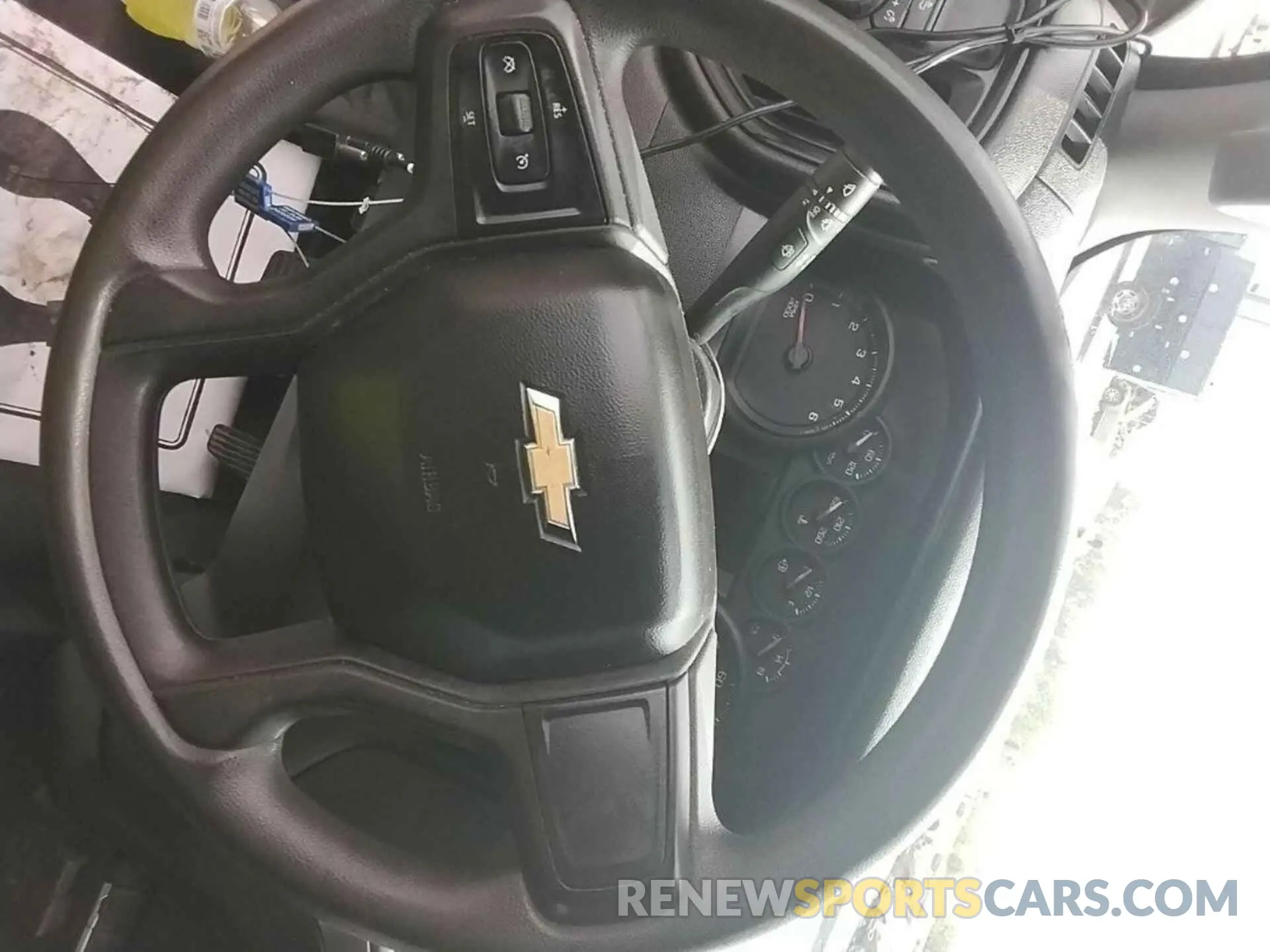 2 Photograph of a damaged car 3GCPWAEF7LG310226 CHEVROLET SILVERADO 1500 2020