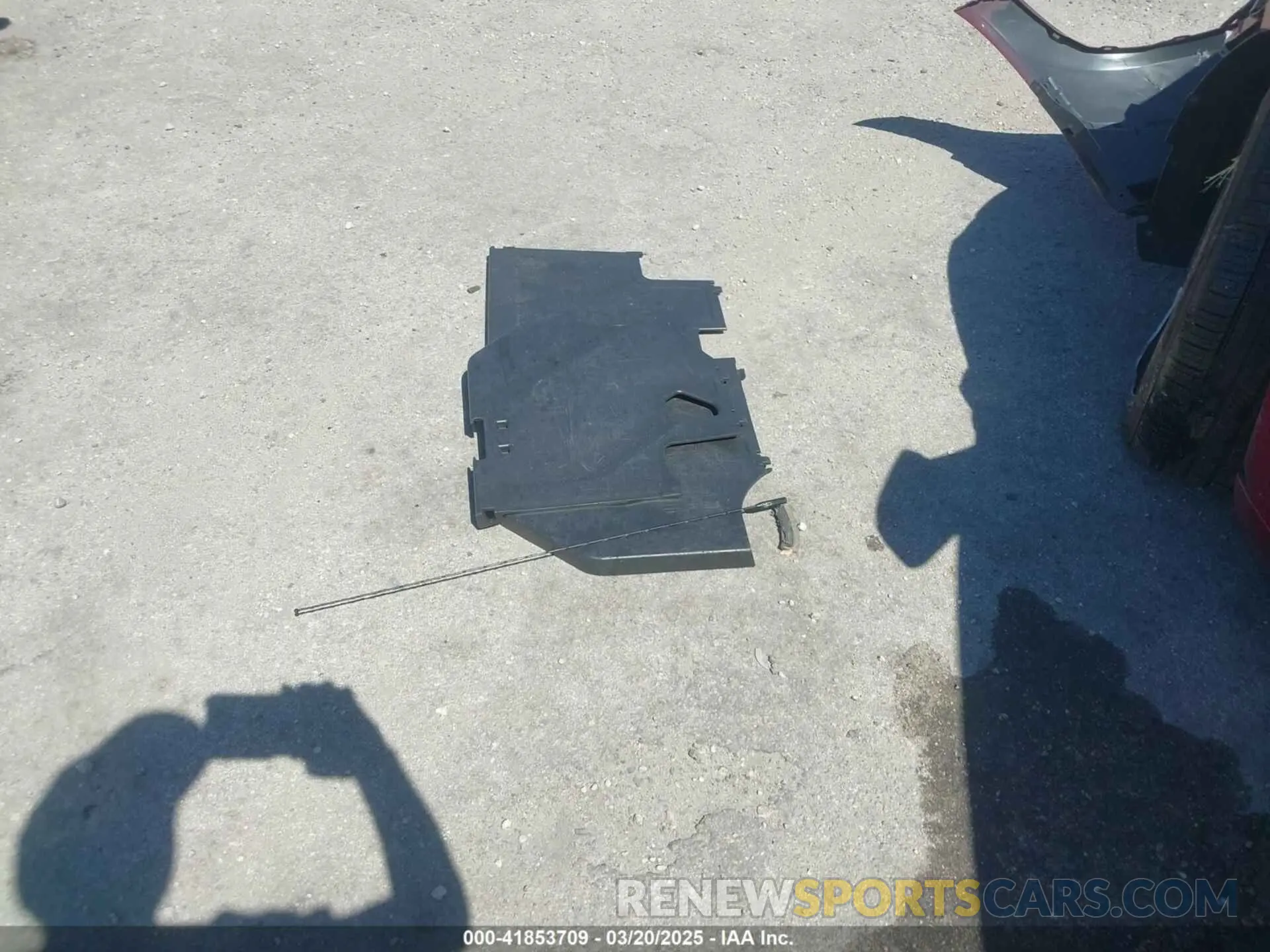 12 Photograph of a damaged car 3GCPWAEH0LG253286 CHEVROLET SILVERADO 1500 2020