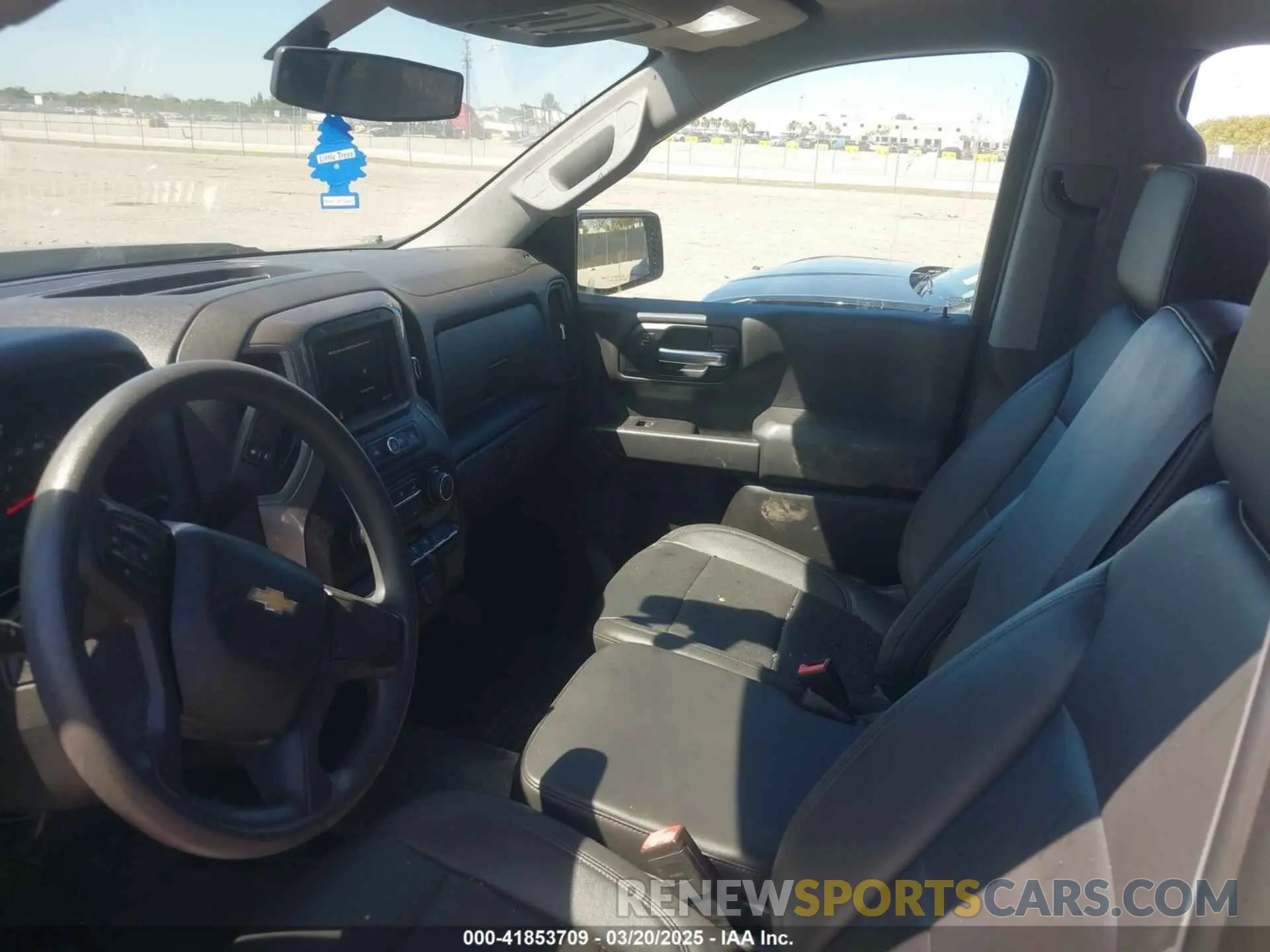 5 Photograph of a damaged car 3GCPWAEH0LG253286 CHEVROLET SILVERADO 1500 2020