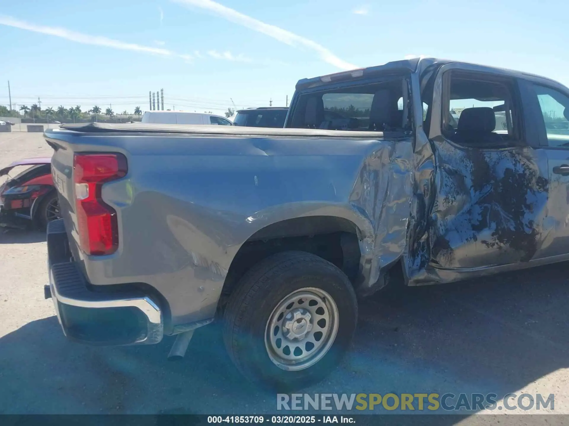 6 Photograph of a damaged car 3GCPWAEH0LG253286 CHEVROLET SILVERADO 1500 2020
