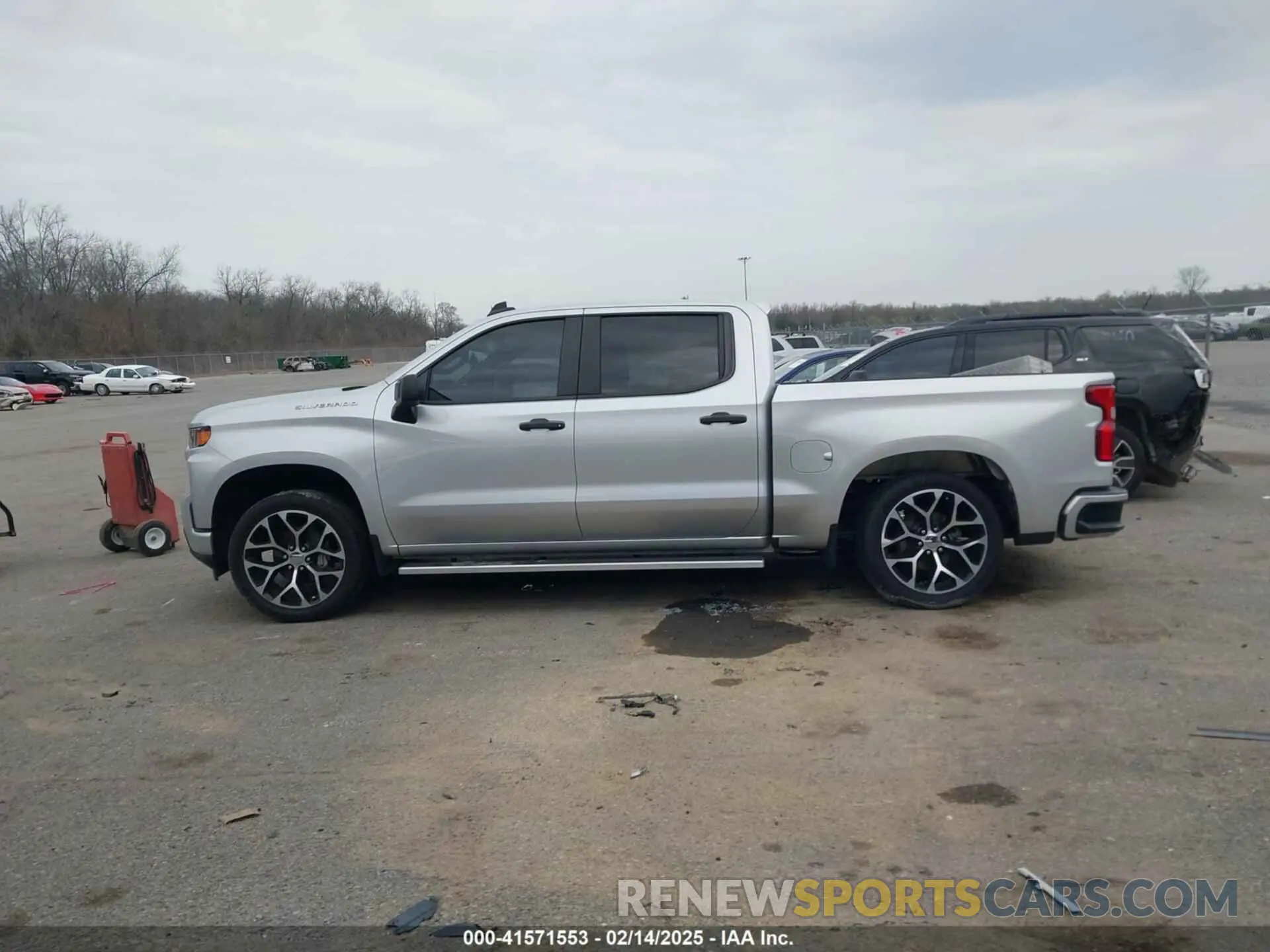 14 Photograph of a damaged car 3GCPWBEH8LG260041 CHEVROLET SILVERADO 1500 2020