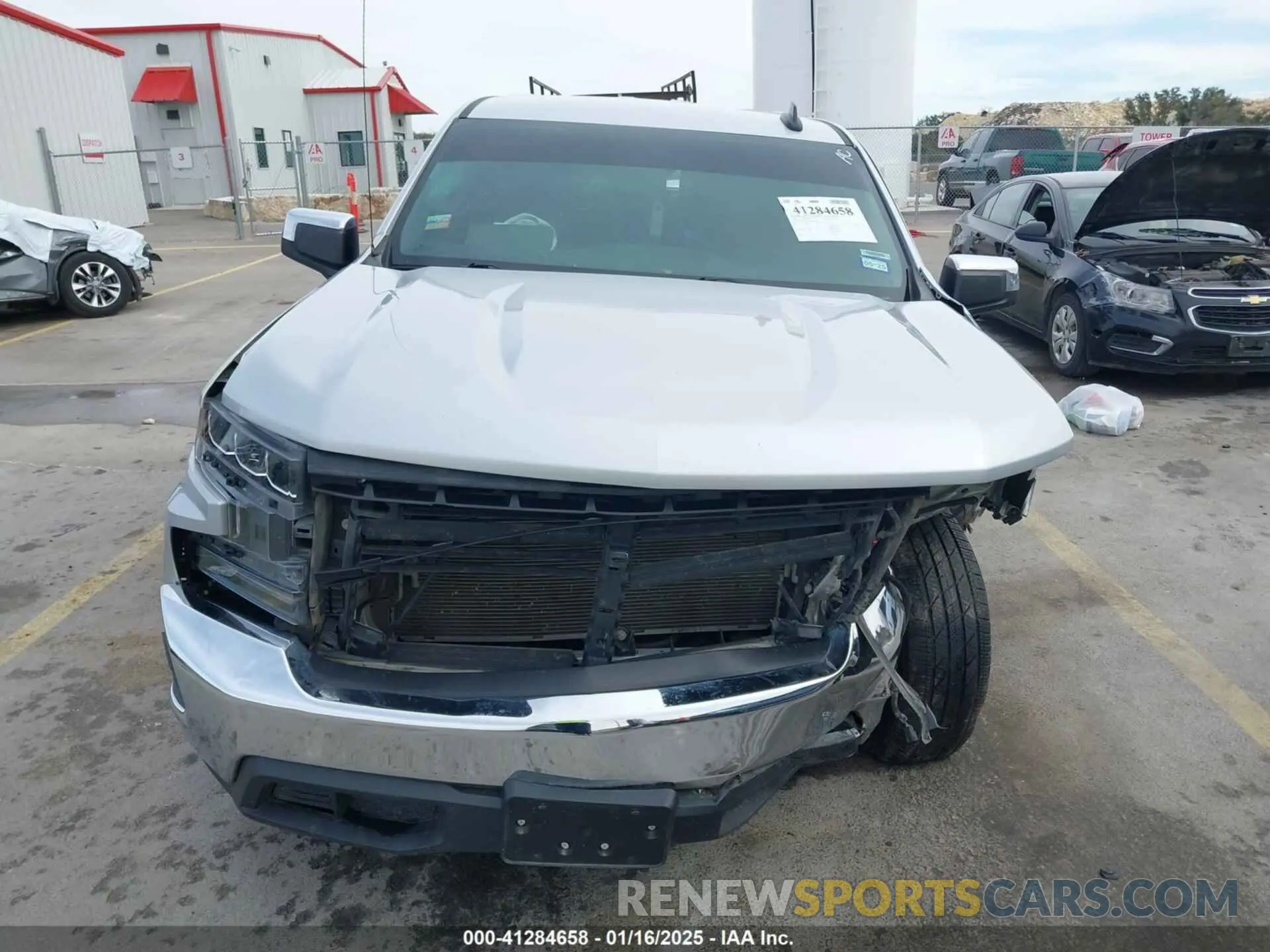 12 Photograph of a damaged car 3GCPWCED0LG396814 CHEVROLET SILVERADO 1500 2020