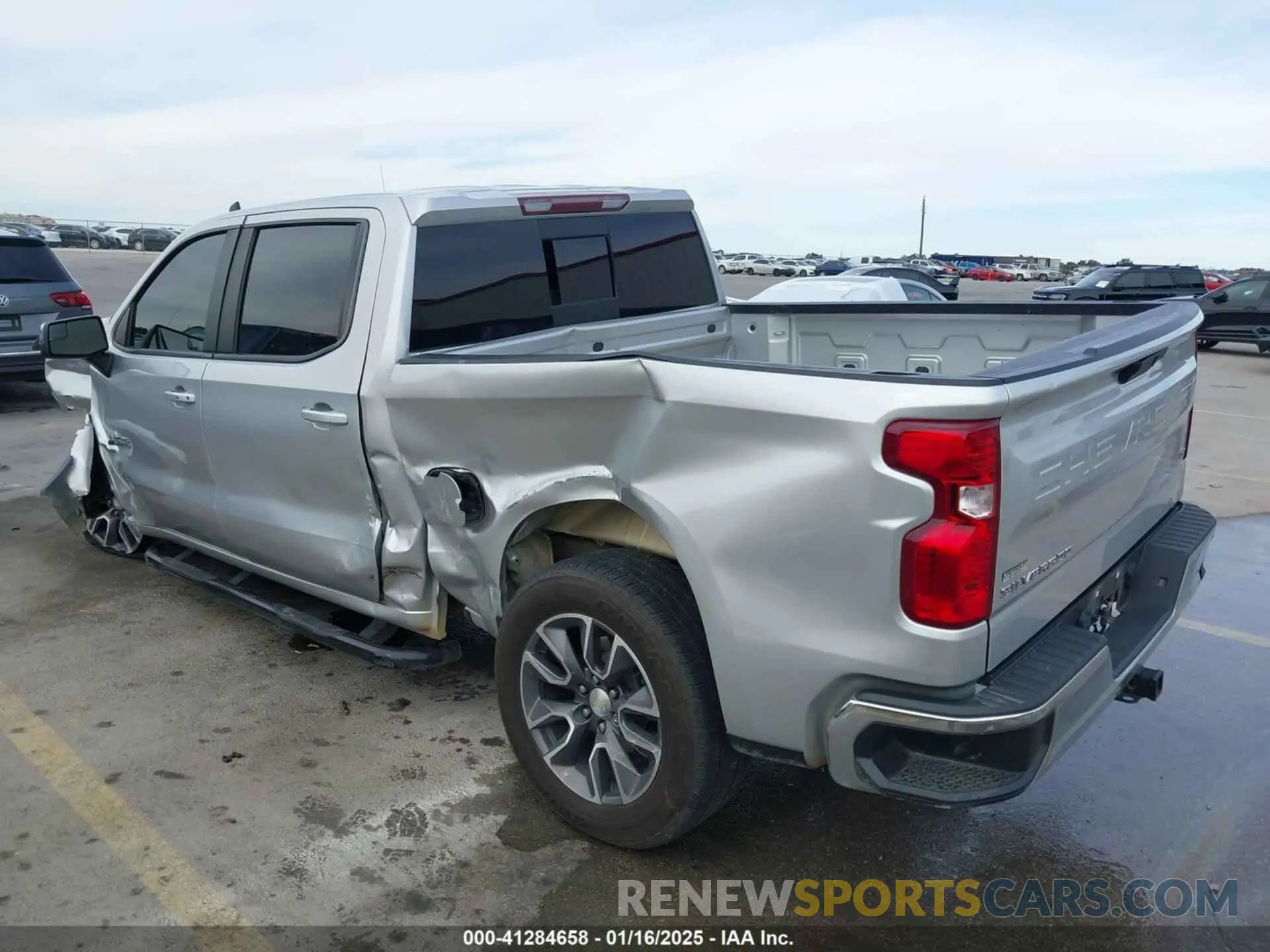 3 Photograph of a damaged car 3GCPWCED0LG396814 CHEVROLET SILVERADO 1500 2020