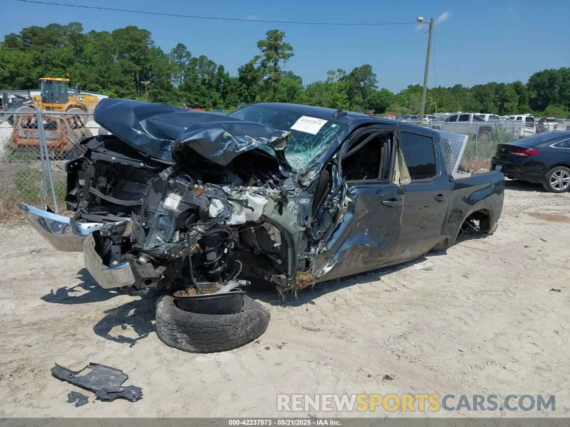 2 Photograph of a damaged car 3GCPWCED1LG102496 CHEVROLET SILVERADO 1500 2020
