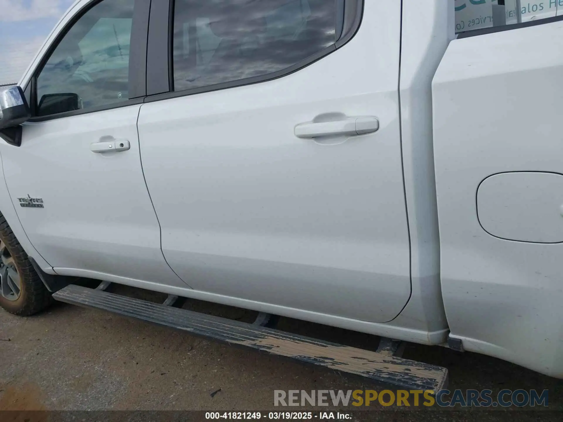 14 Photograph of a damaged car 3GCPWCED1LG329297 CHEVROLET SILVERADO 1500 2020