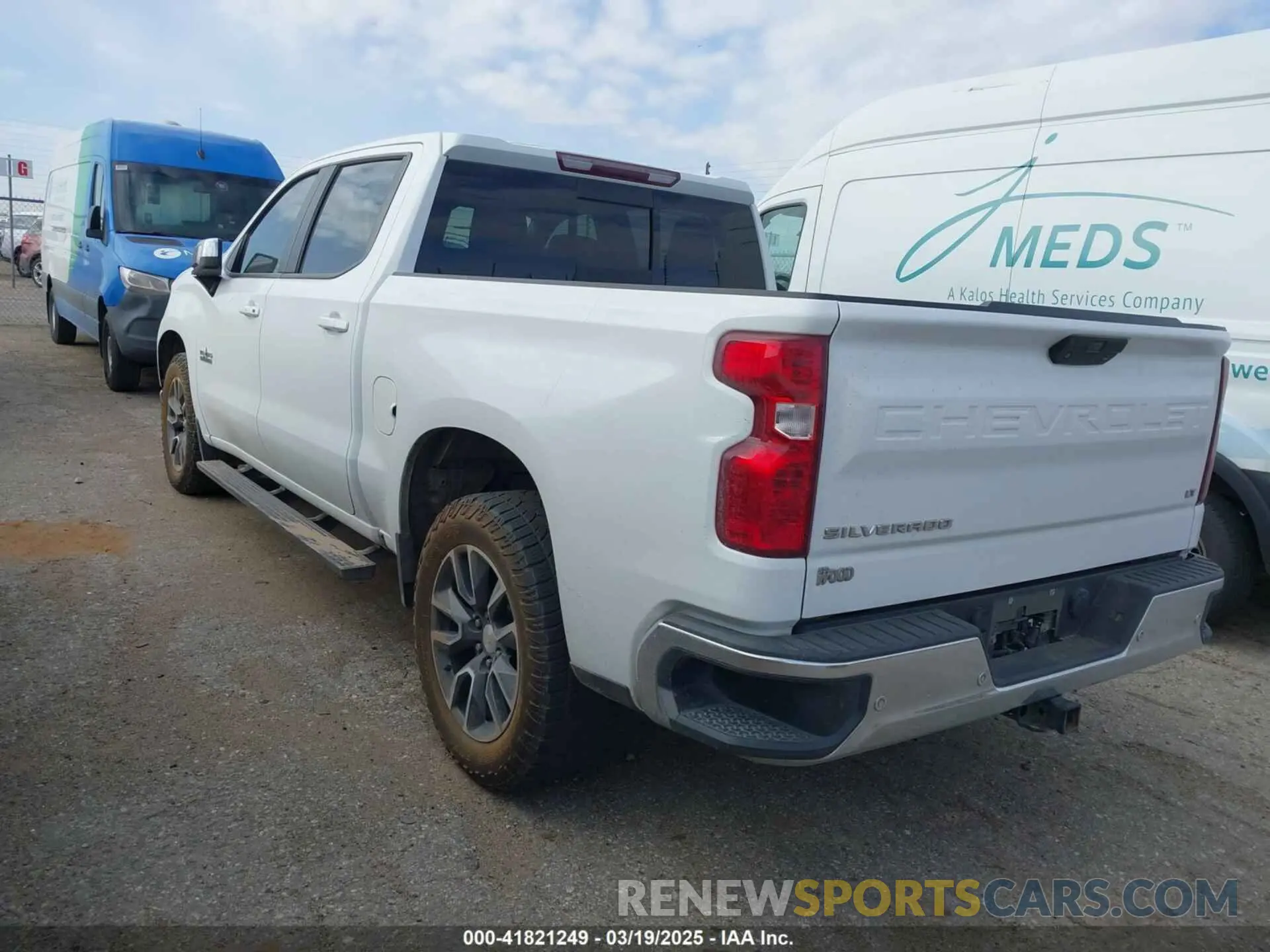 3 Photograph of a damaged car 3GCPWCED1LG329297 CHEVROLET SILVERADO 1500 2020