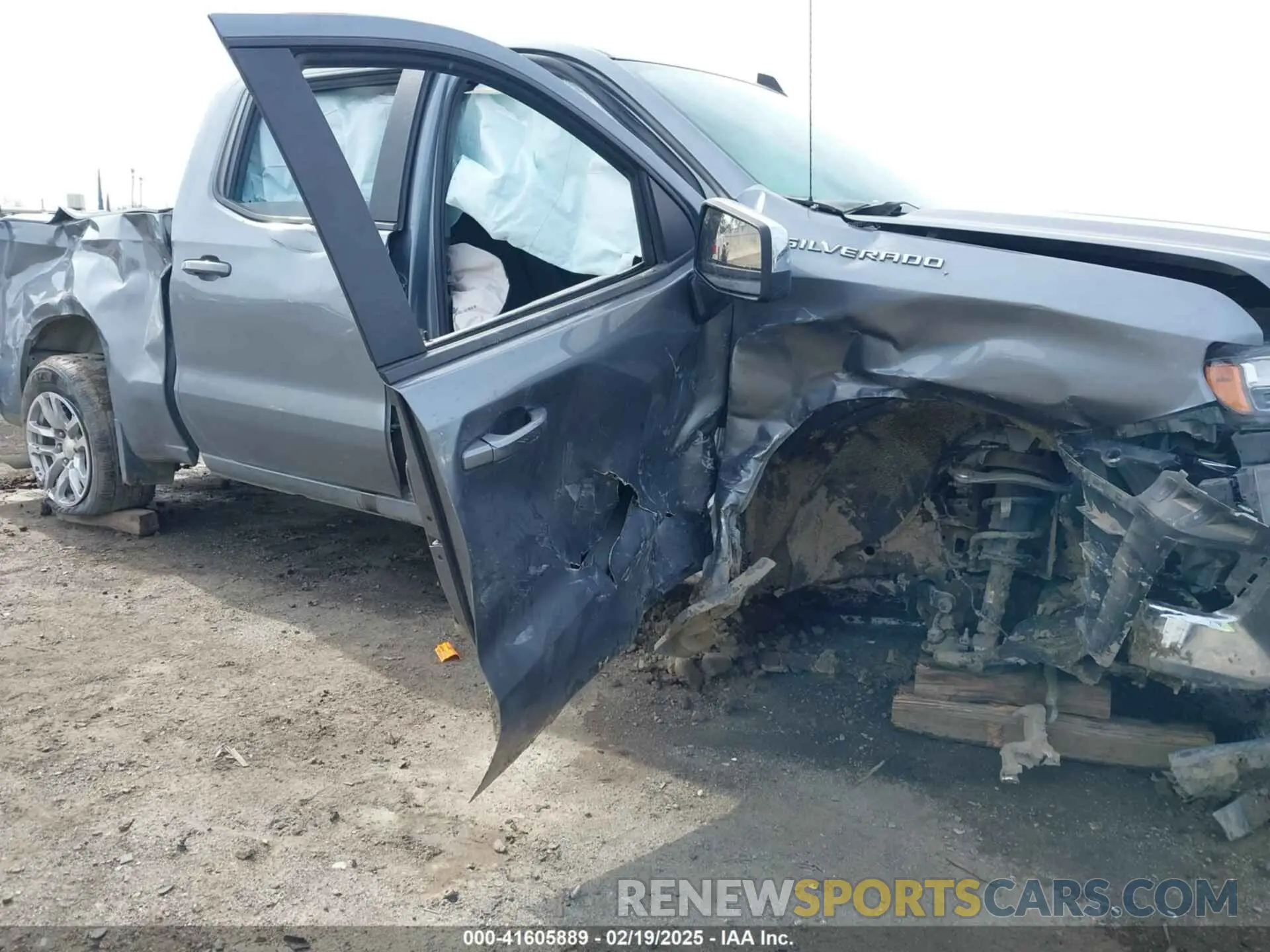 6 Photograph of a damaged car 3GCPWCED4LG281018 CHEVROLET SILVERADO 1500 2020