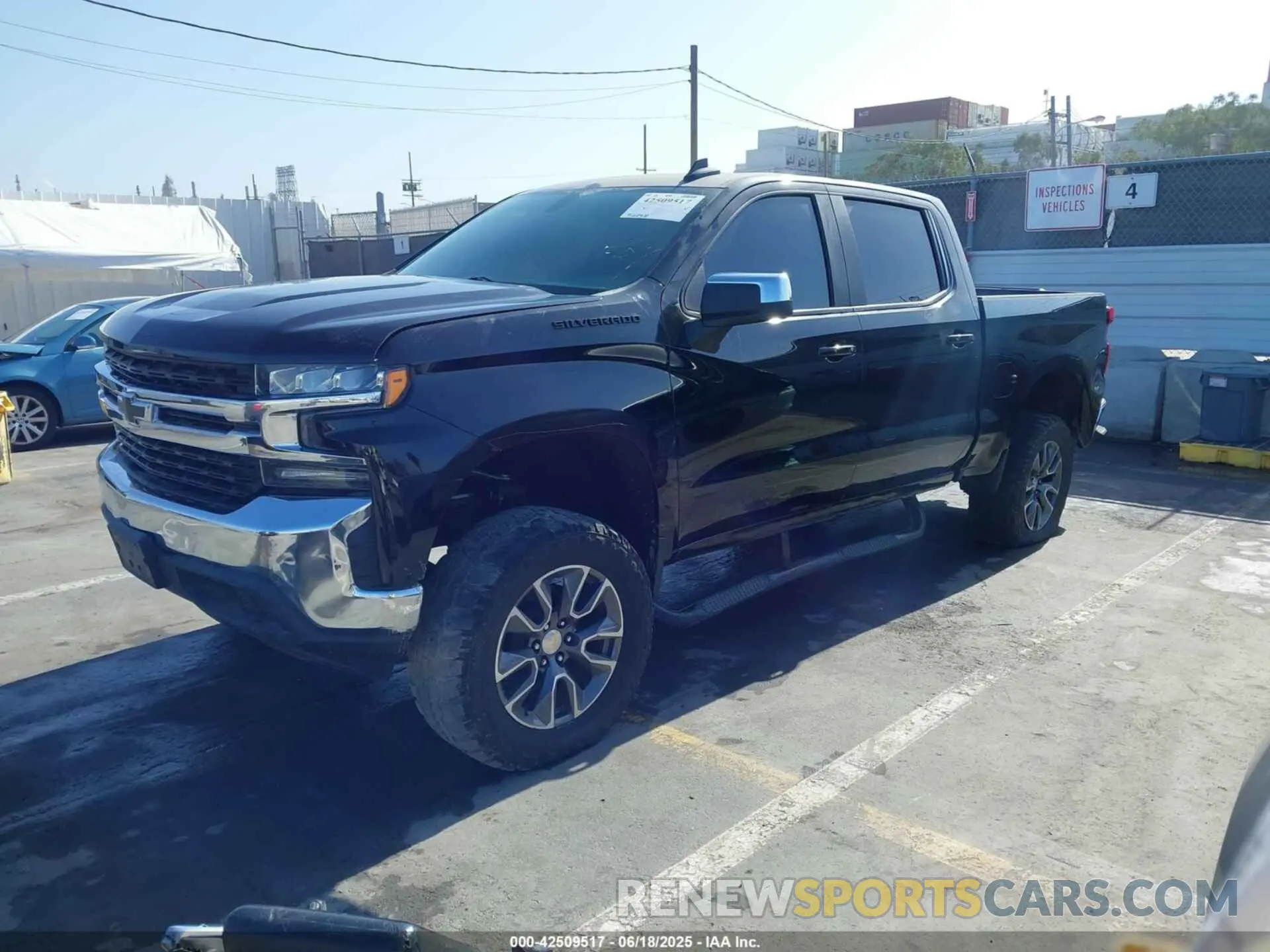 2 Photograph of a damaged car 3GCPWCED4LG437557 CHEVROLET SILVERADO 1500 2020