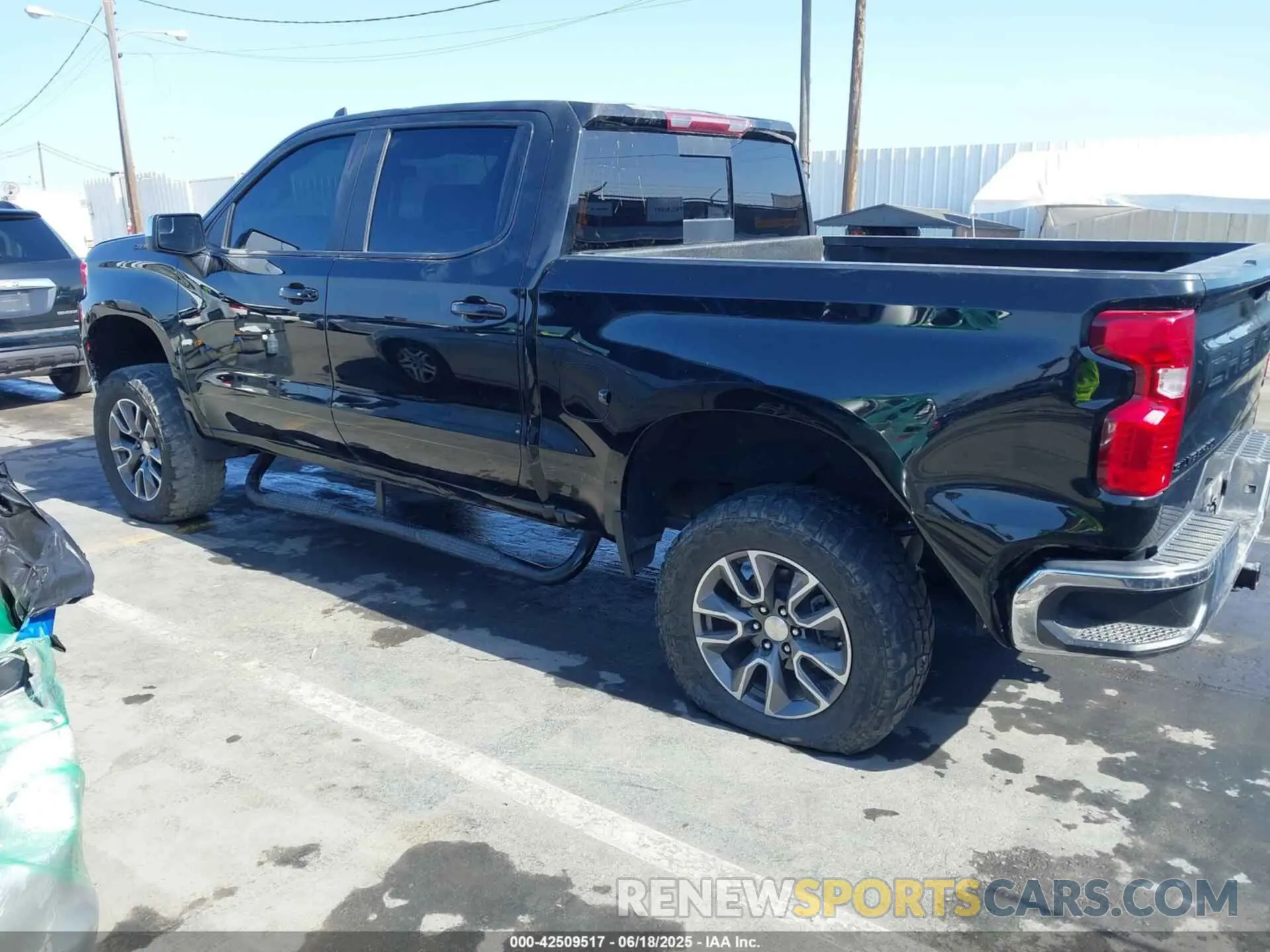 6 Photograph of a damaged car 3GCPWCED4LG437557 CHEVROLET SILVERADO 1500 2020