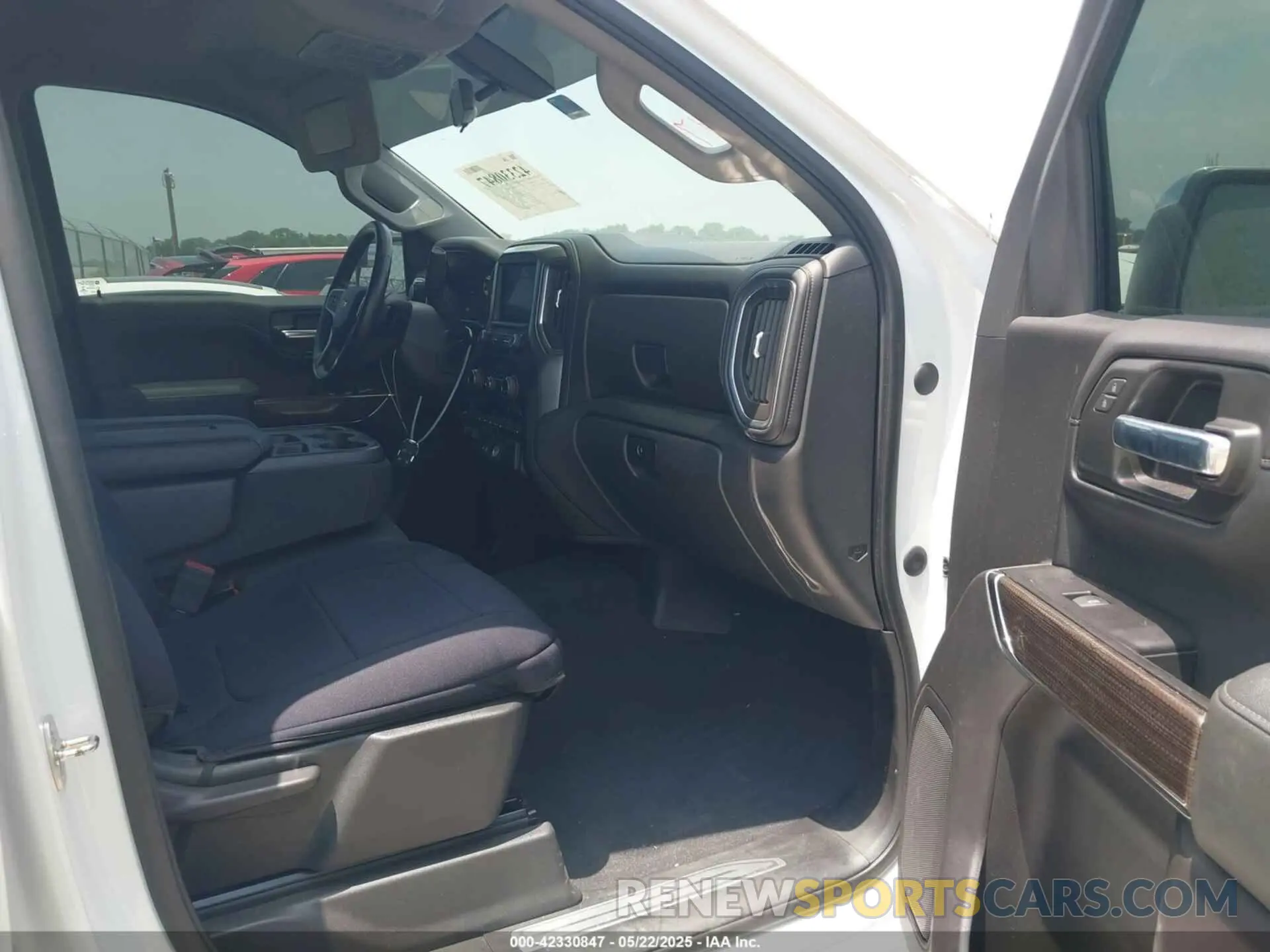 5 Photograph of a damaged car 3GCPWCED5LG185785 CHEVROLET SILVERADO 1500 2020