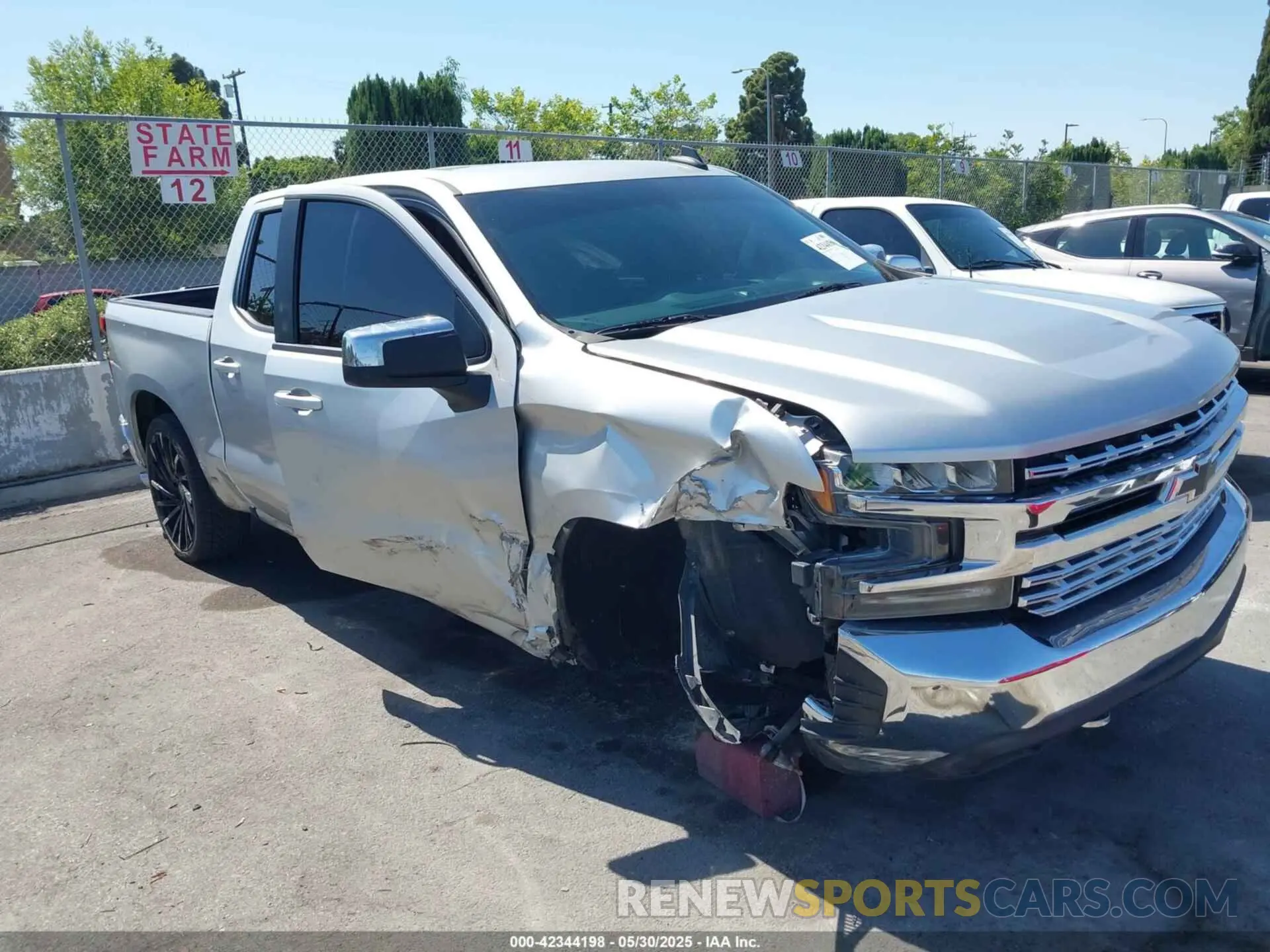 1 Photograph of a damaged car 3GCPWCED6LG159602 CHEVROLET SILVERADO 1500 2020