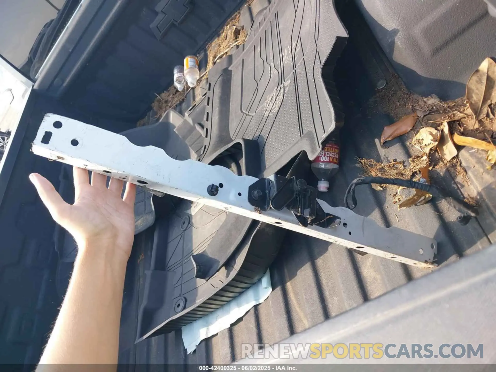 12 Photograph of a damaged car 3GCPWCED8LG264772 CHEVROLET SILVERADO 1500 2020