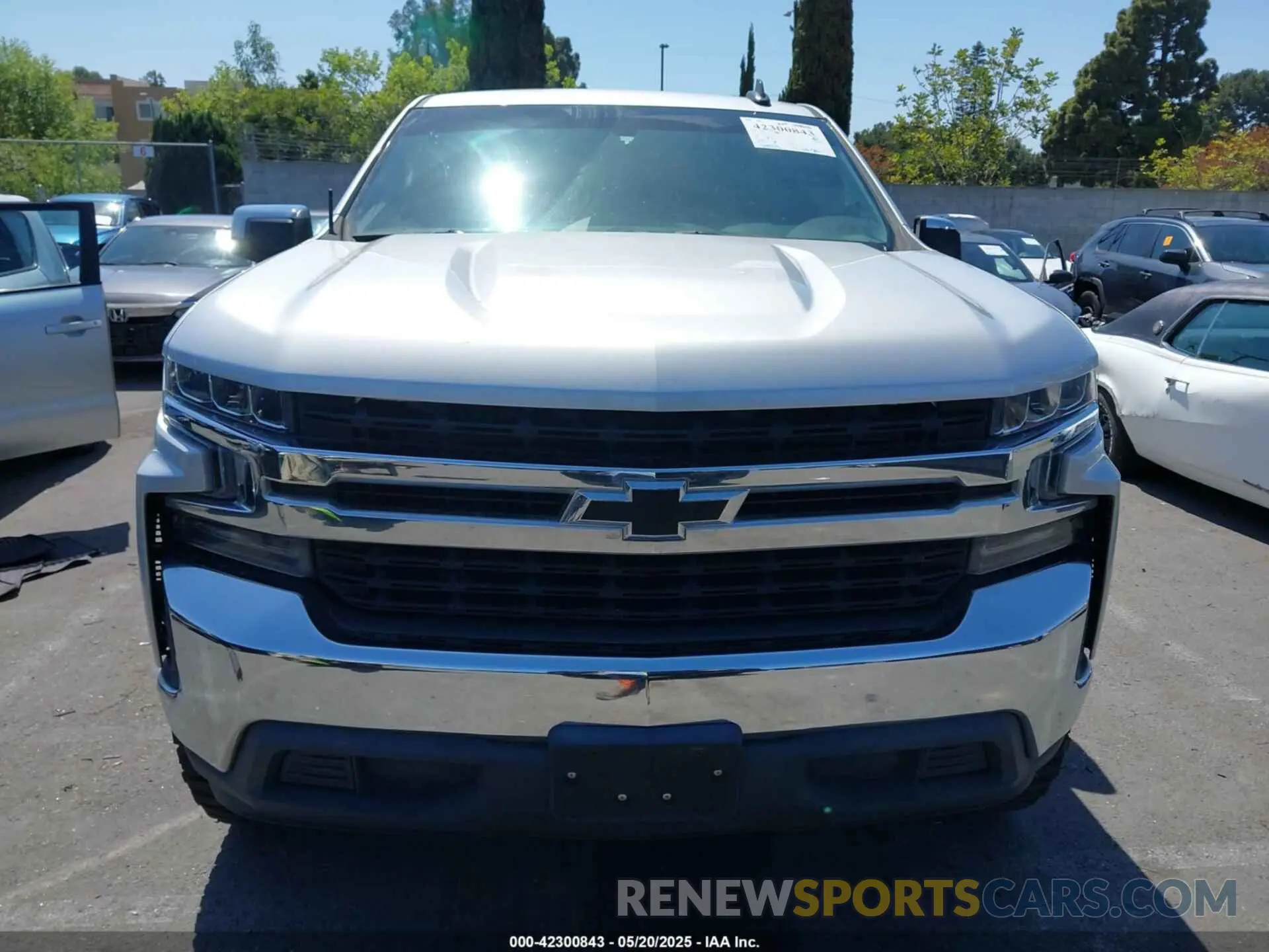 11 Photograph of a damaged car 3GCPWCEDXLG123198 CHEVROLET SILVERADO 1500 2020