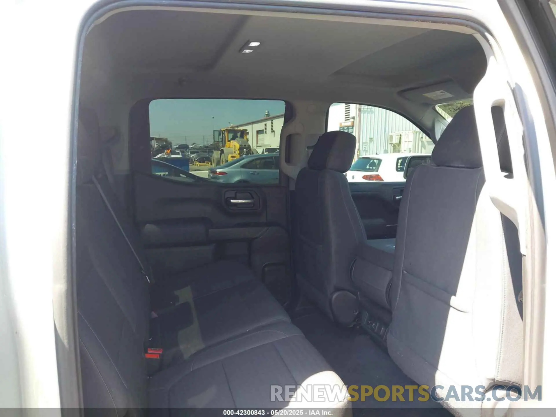 8 Photograph of a damaged car 3GCPWCEDXLG123198 CHEVROLET SILVERADO 1500 2020