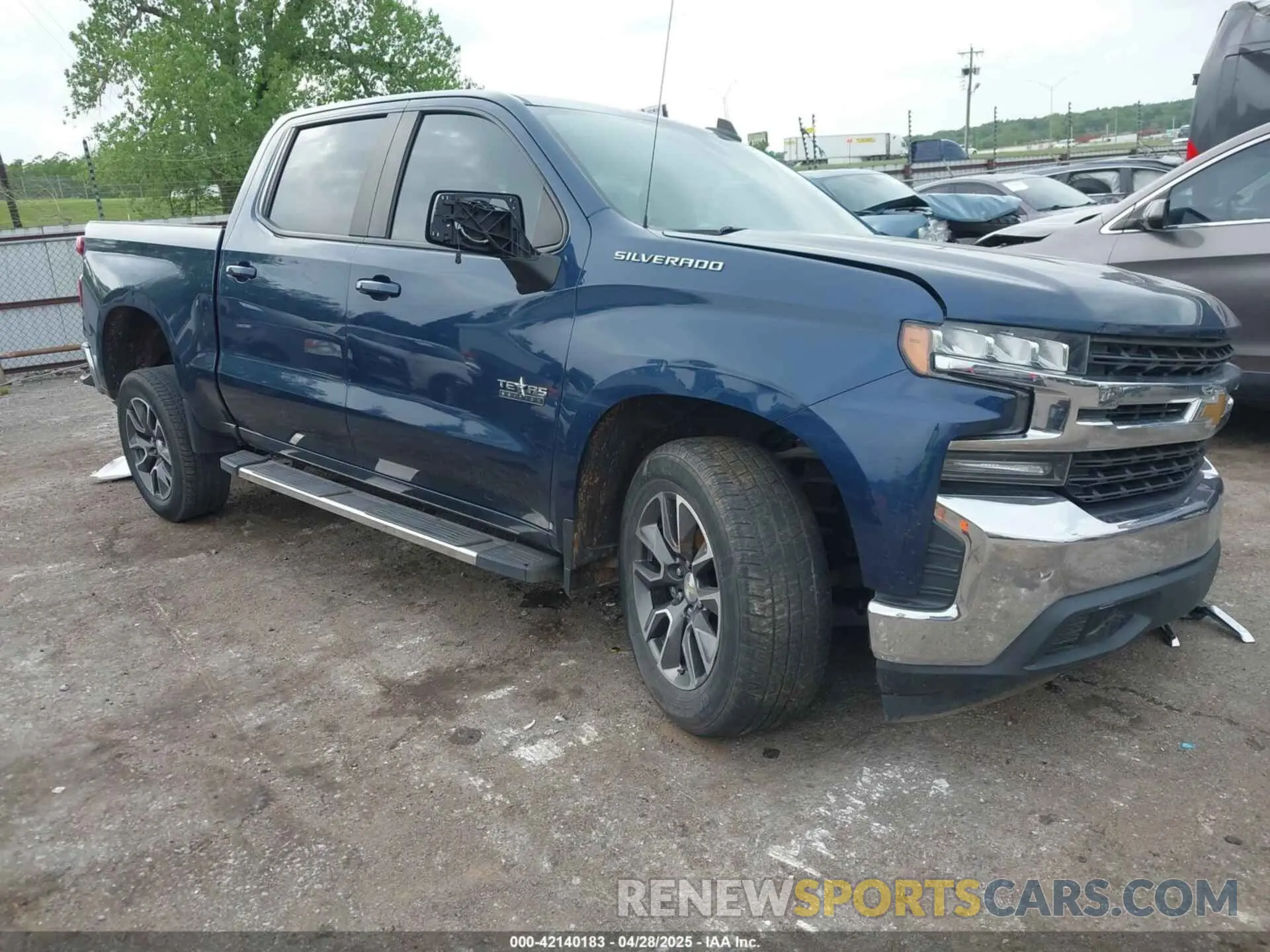 1 Photograph of a damaged car 3GCPWCEDXLG412713 CHEVROLET SILVERADO 1500 2020