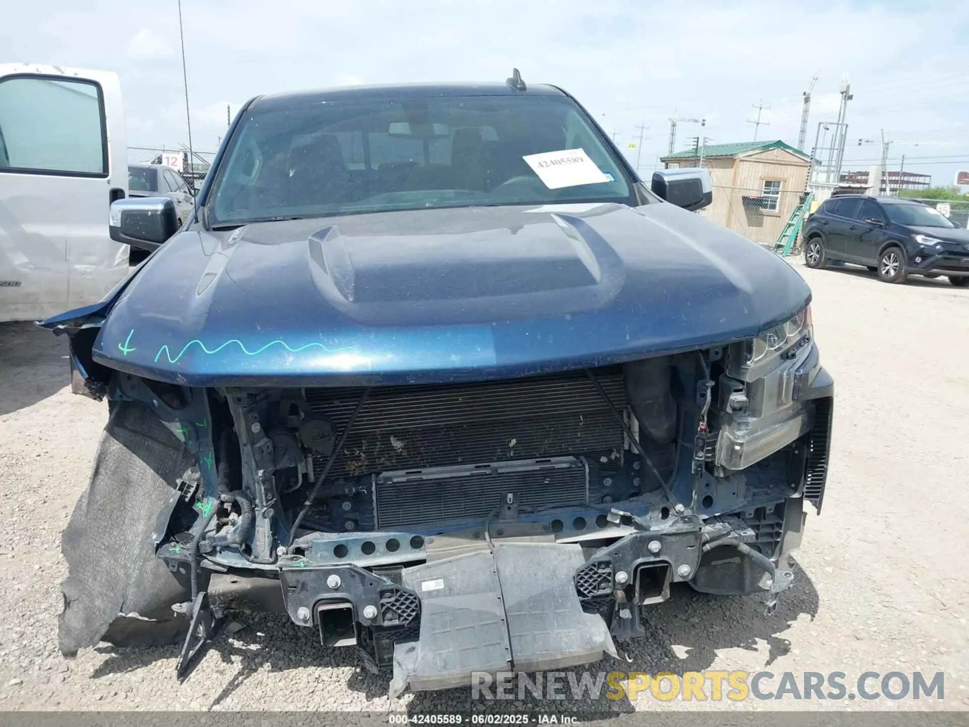 12 Photograph of a damaged car 3GCPWCET6LG438636 CHEVROLET SILVERADO 1500 2020