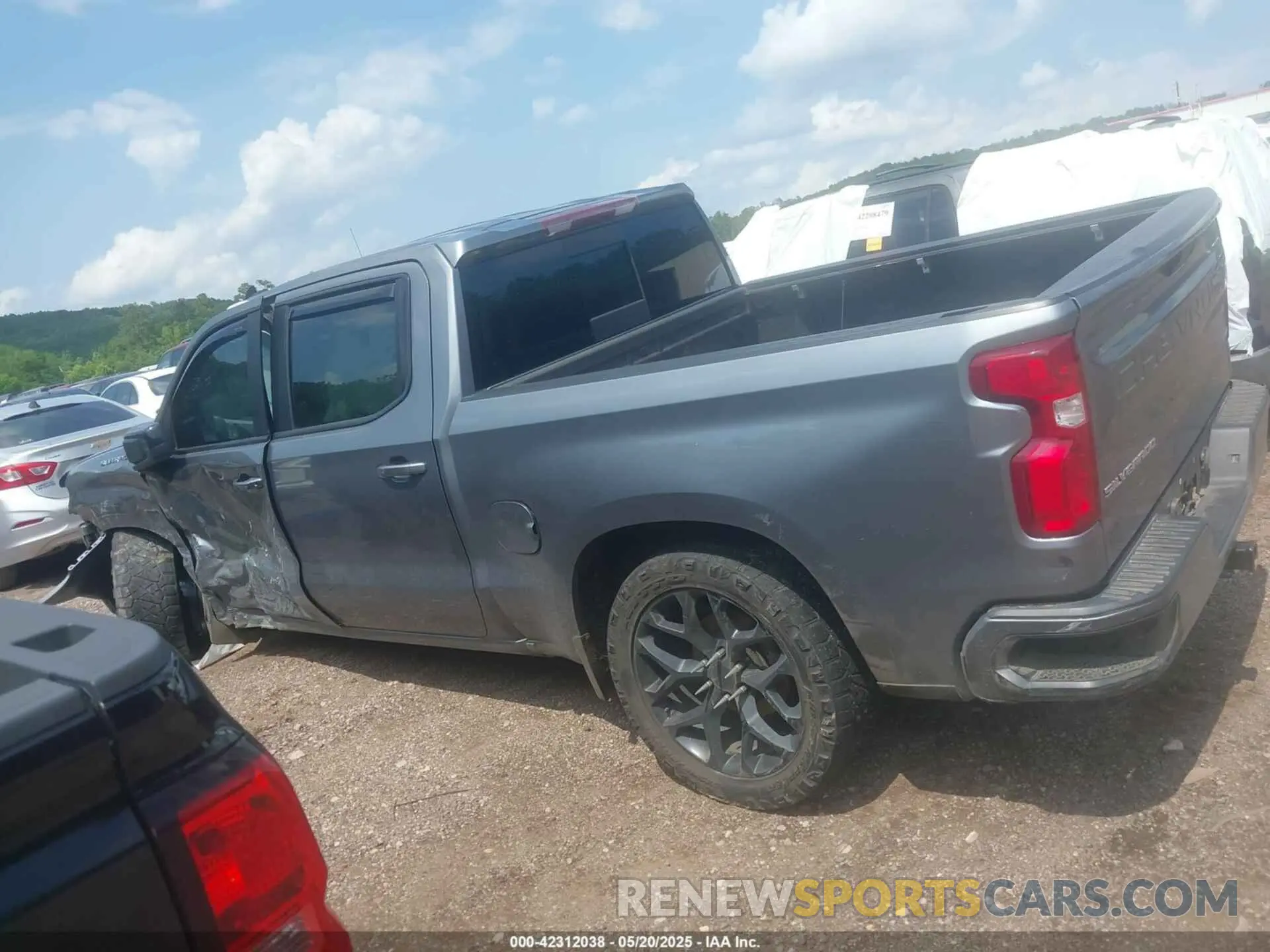 14 Photograph of a damaged car 3GCPWDED2LG204556 CHEVROLET SILVERADO 1500 2020