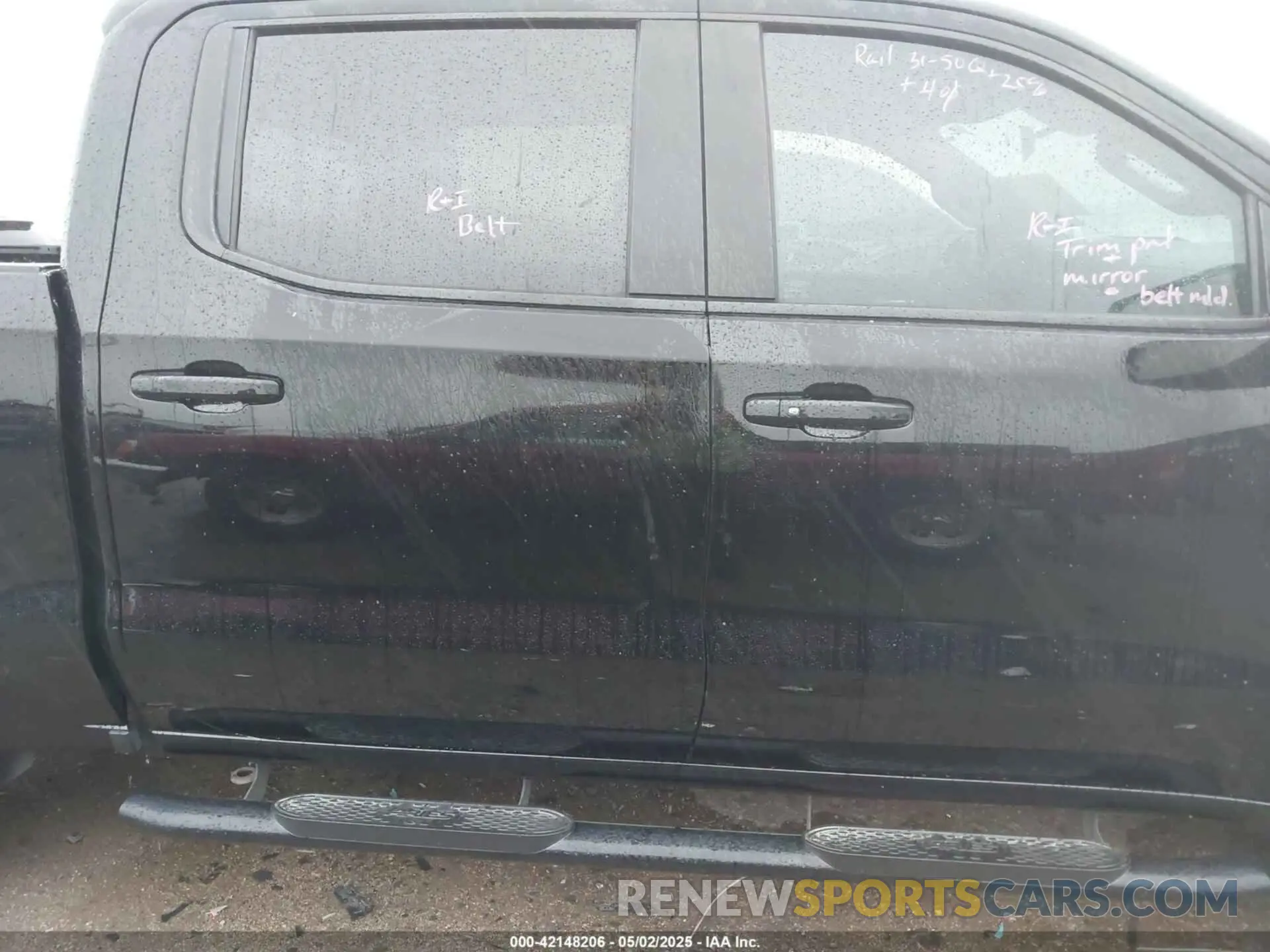 13 Photograph of a damaged car 3GCPWDED6LG396614 CHEVROLET SILVERADO 1500 2020