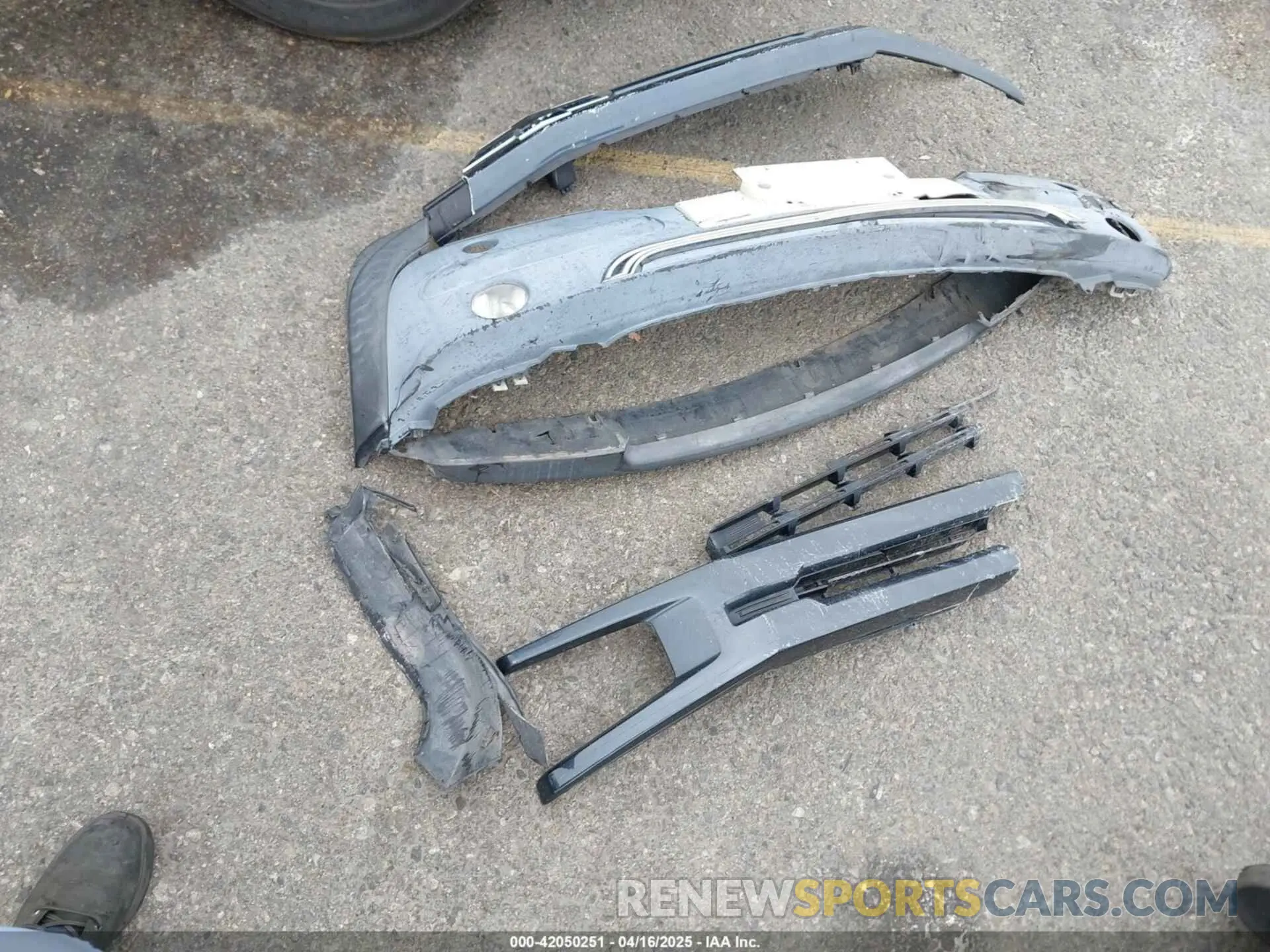 12 Photograph of a damaged car 3GCPWDEDXLG277044 CHEVROLET SILVERADO 1500 2020