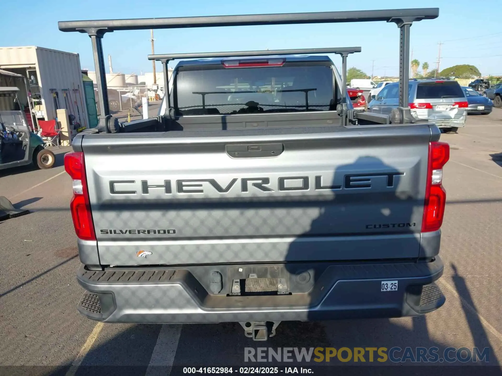 17 Photograph of a damaged car 3GCPYBEH7LG229048 CHEVROLET SILVERADO 1500 2020
