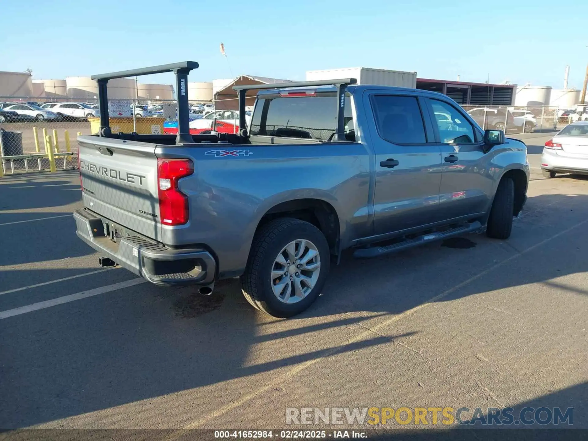 4 Photograph of a damaged car 3GCPYBEH7LG229048 CHEVROLET SILVERADO 1500 2020