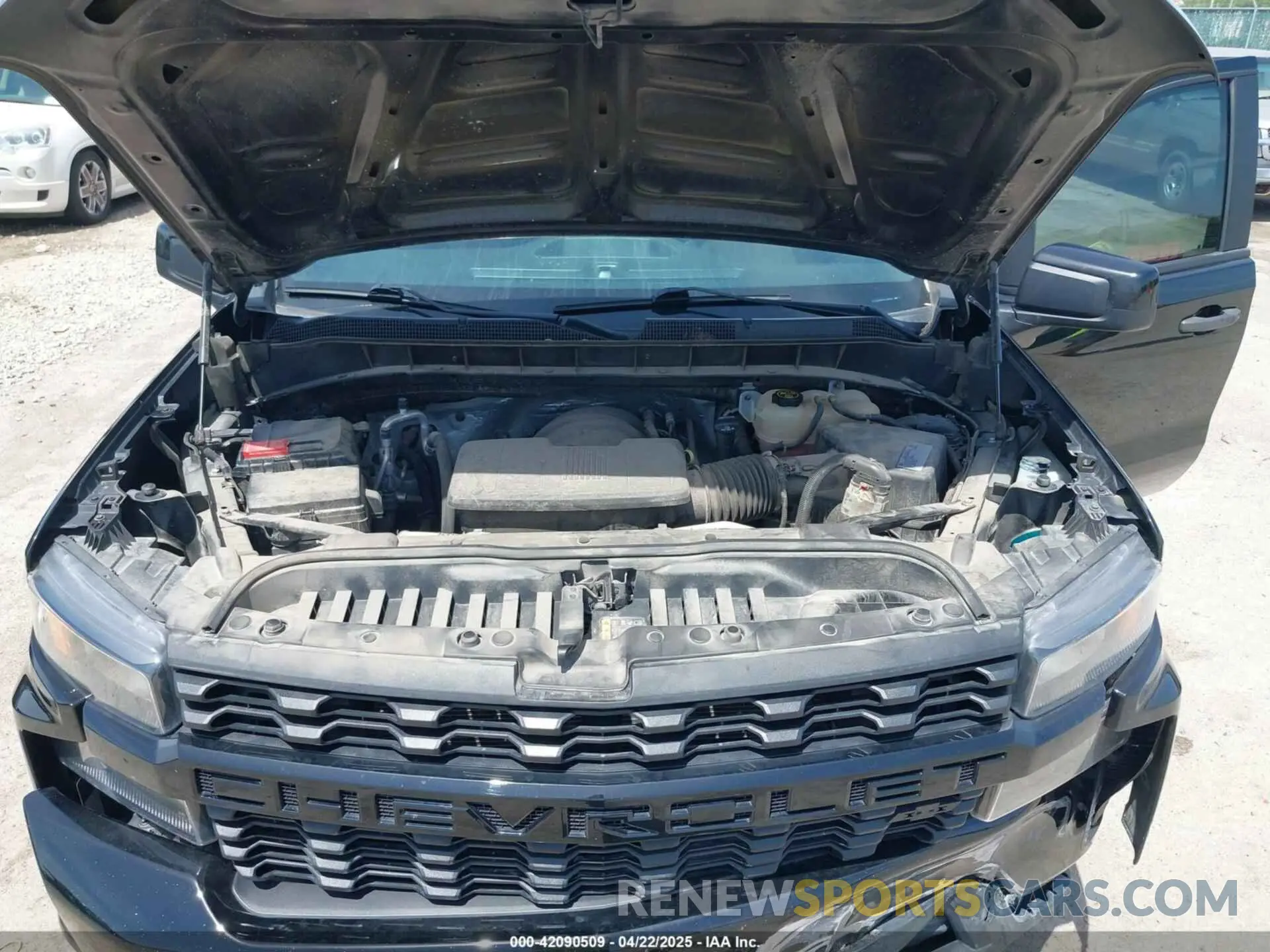 10 Photograph of a damaged car 3GCPYBEHXLG251383 CHEVROLET SILVERADO 1500 2020