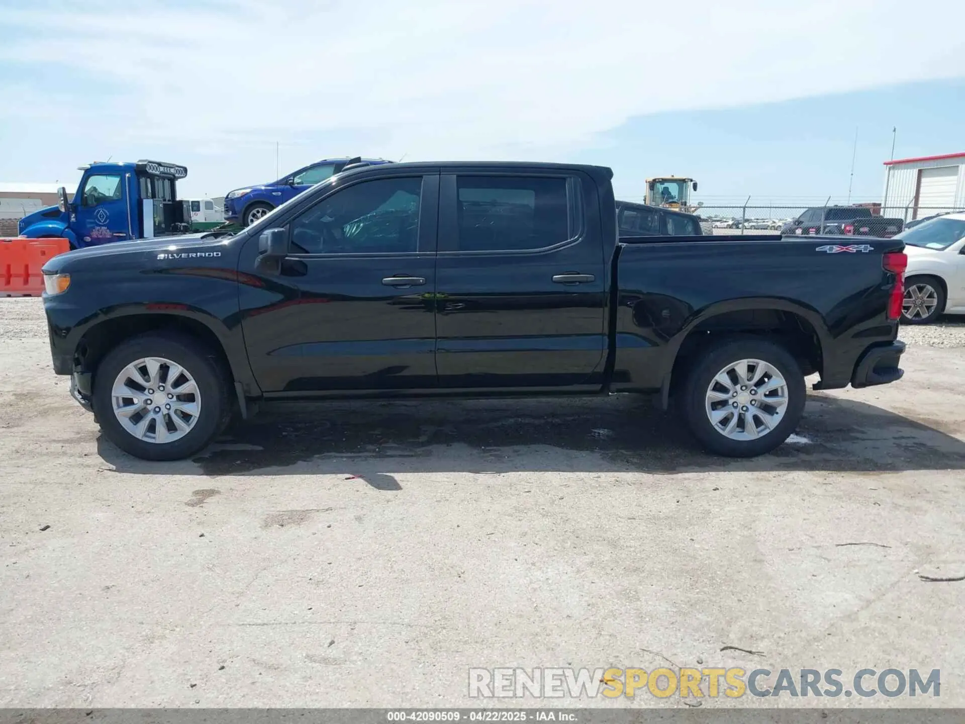 14 Photograph of a damaged car 3GCPYBEHXLG251383 CHEVROLET SILVERADO 1500 2020