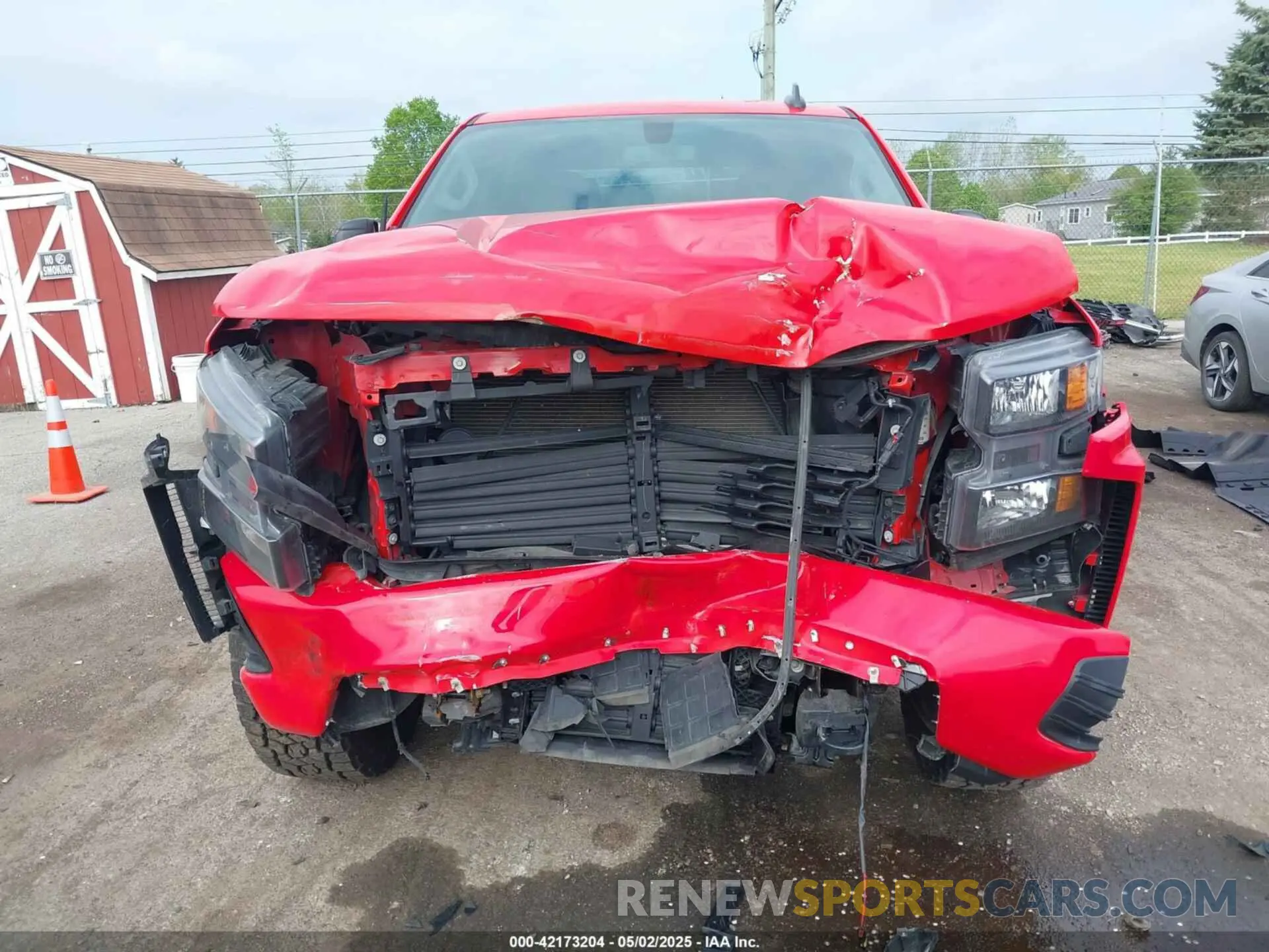 6 Photograph of a damaged car 3GCPYBEK8LG142903 CHEVROLET SILVERADO 1500 2020