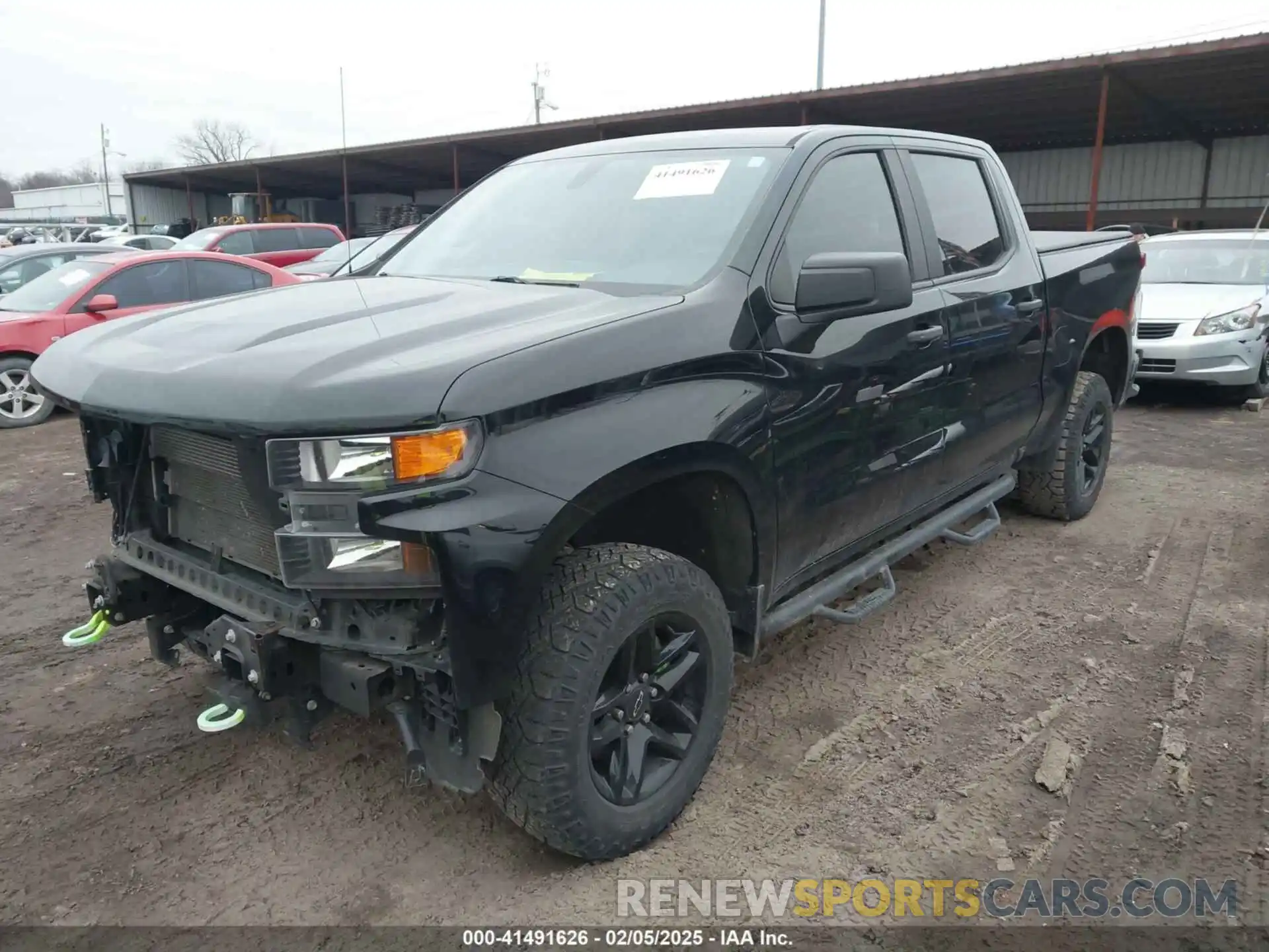 2 Photograph of a damaged car 3GCPYCEF1LG189019 CHEVROLET SILVERADO 1500 2020