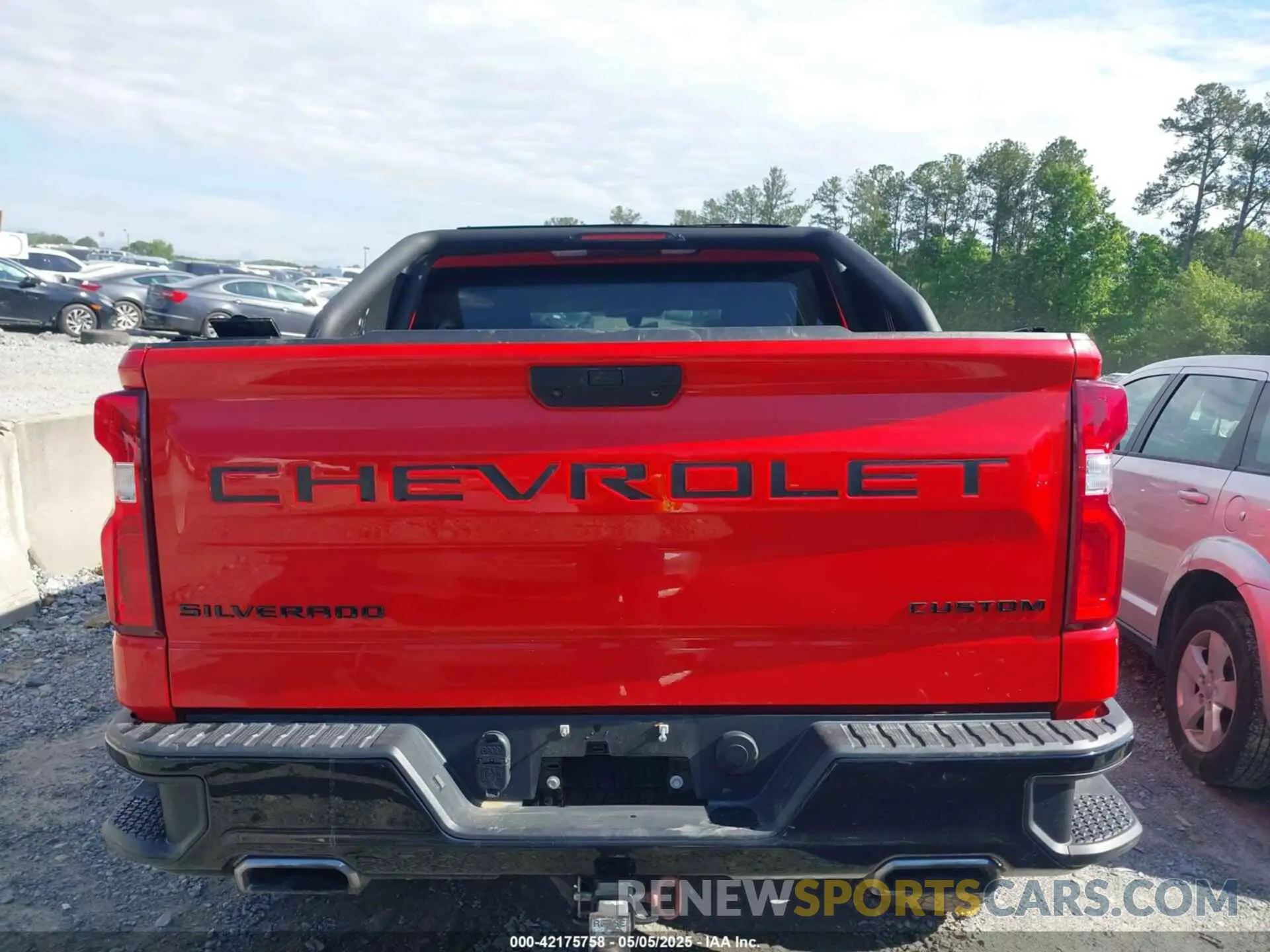 16 Photograph of a damaged car 3GCPYCEF1LG197296 CHEVROLET SILVERADO 1500 2020