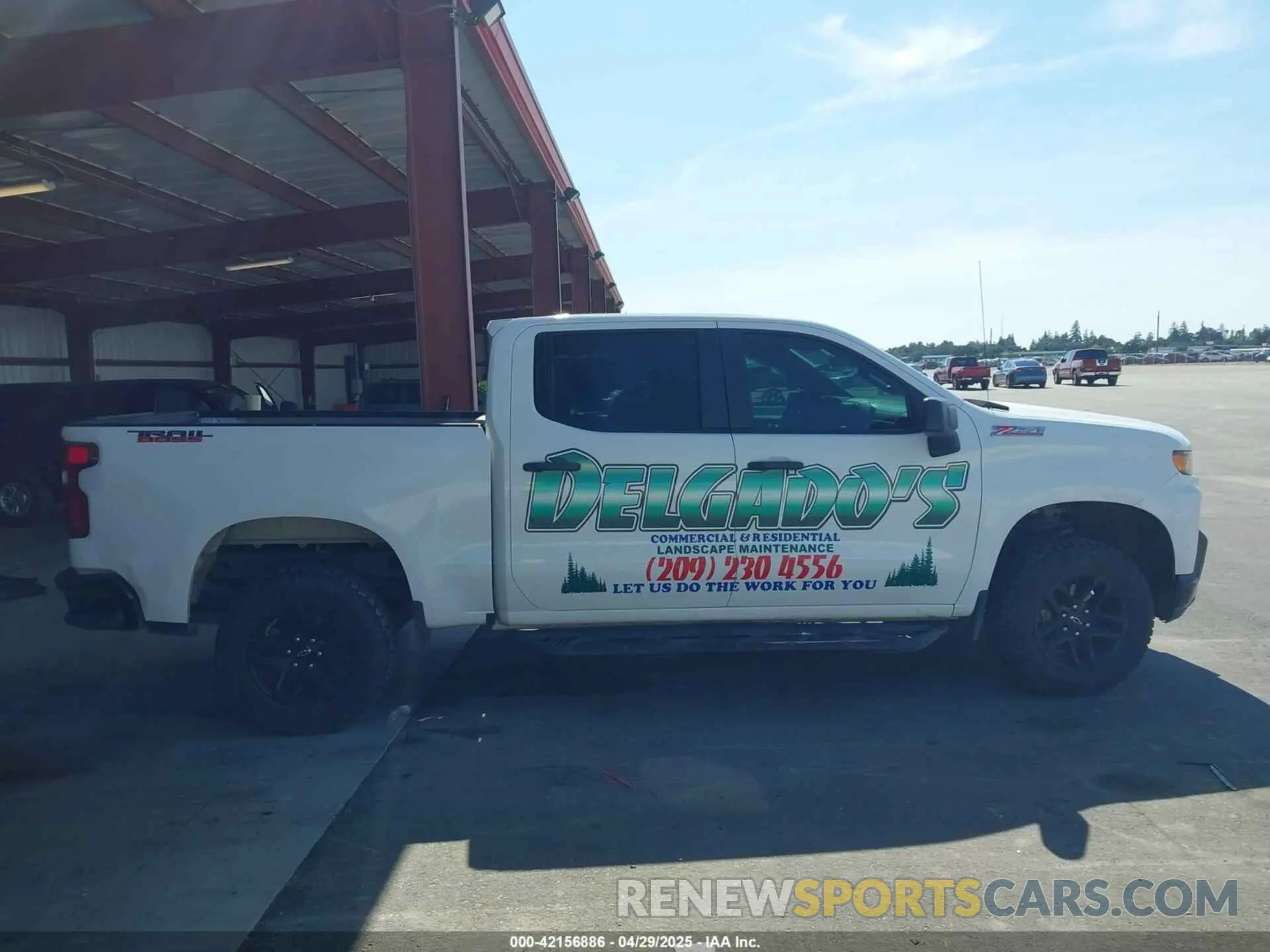 13 Photograph of a damaged car 3GCPYCEF4LG229741 CHEVROLET SILVERADO 1500 2020