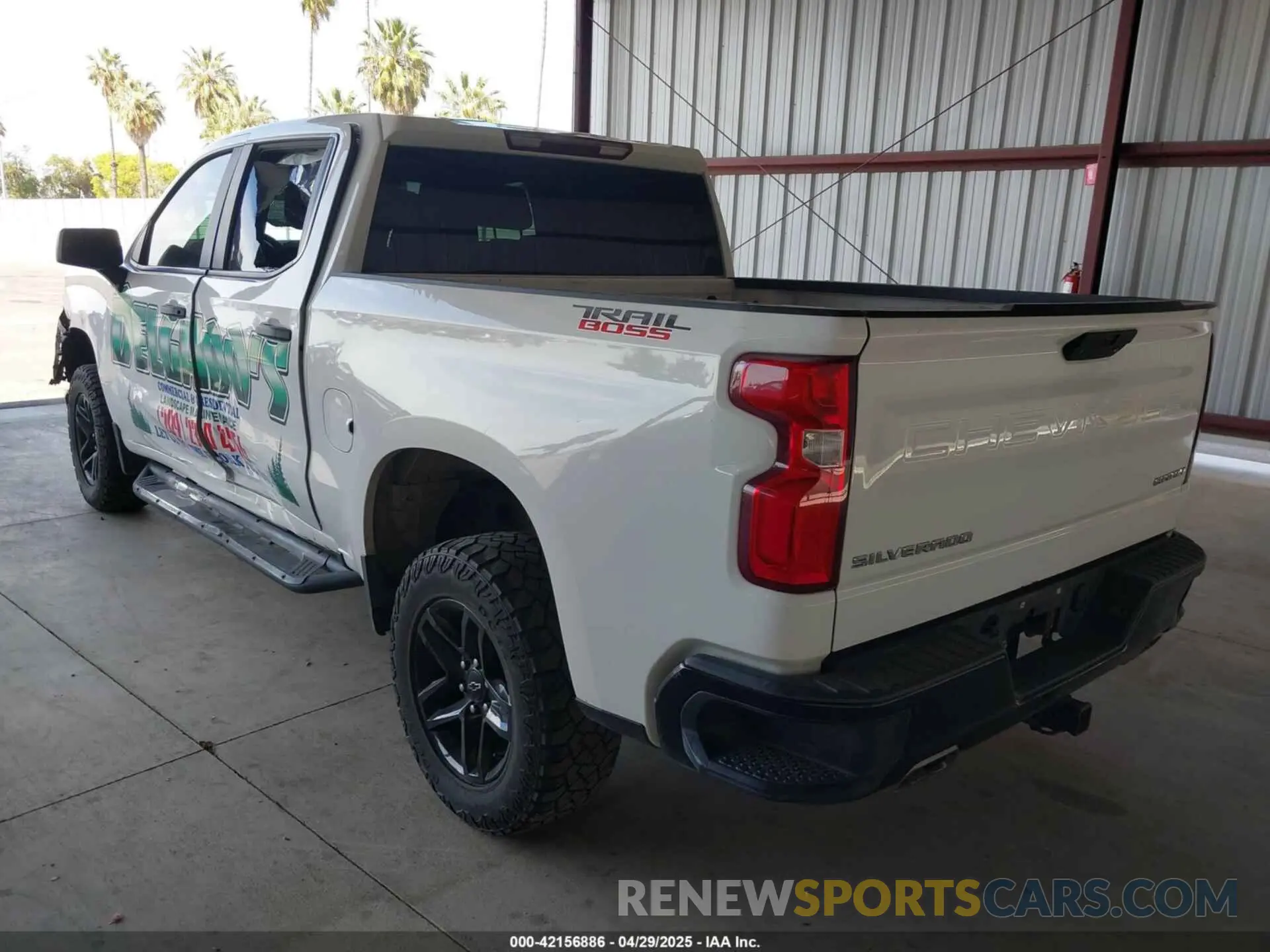 3 Photograph of a damaged car 3GCPYCEF4LG229741 CHEVROLET SILVERADO 1500 2020