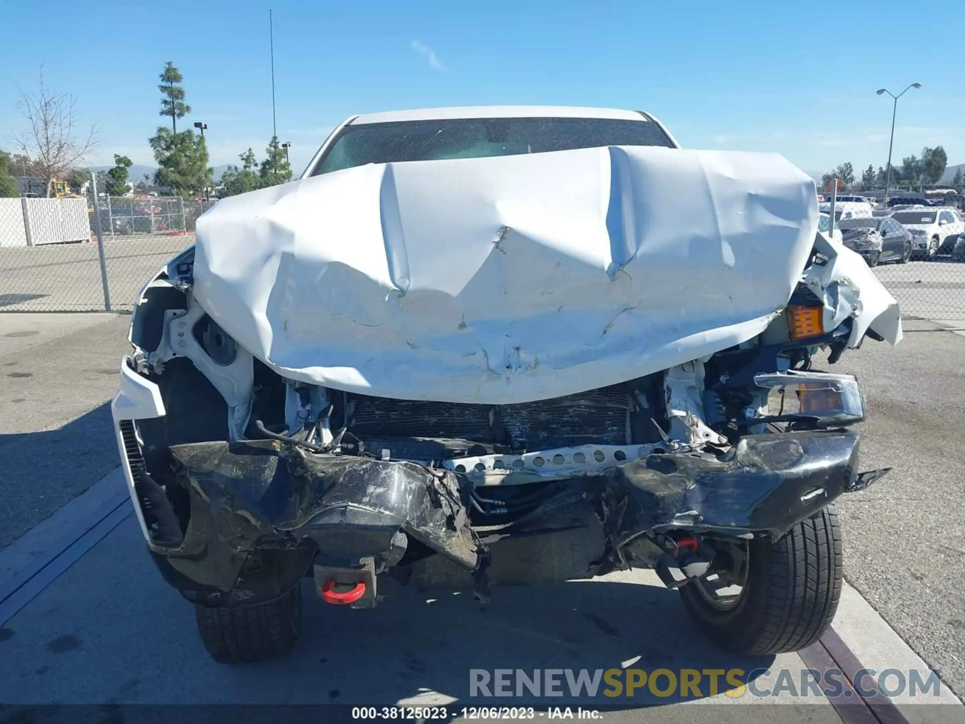 12 Photograph of a damaged car 3GCPYCEF7LG390567 CHEVROLET SILVERADO 1500 2020