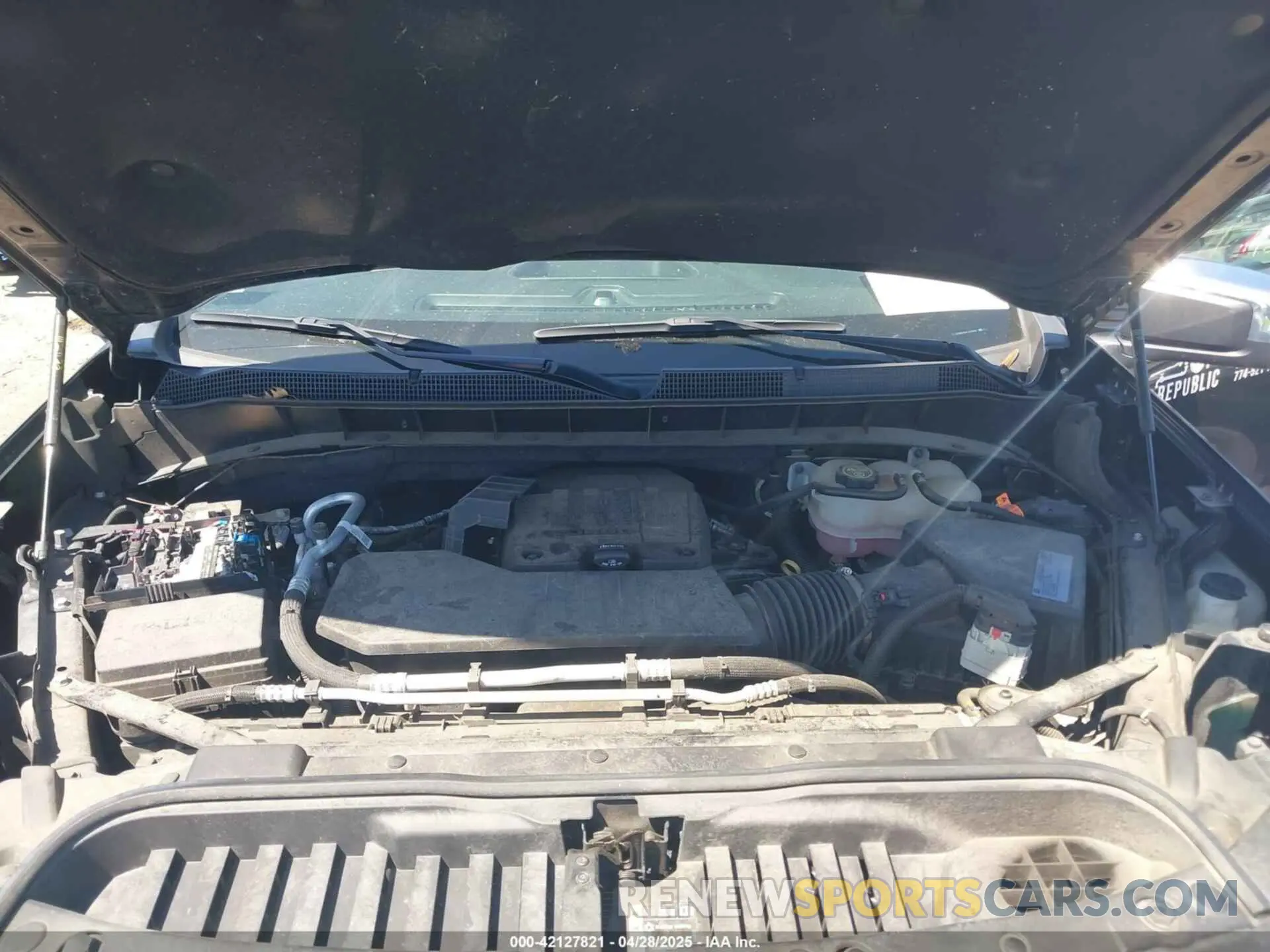 10 Photograph of a damaged car 3GCPYDEK1LG333090 CHEVROLET SILVERADO 1500 2020