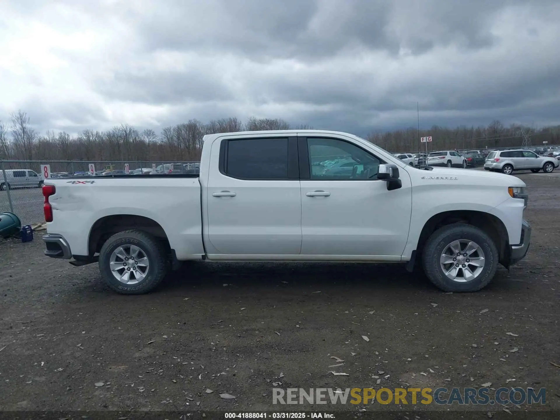 13 Photograph of a damaged car 3GCPYDEK2LG276544 CHEVROLET SILVERADO 1500 2020