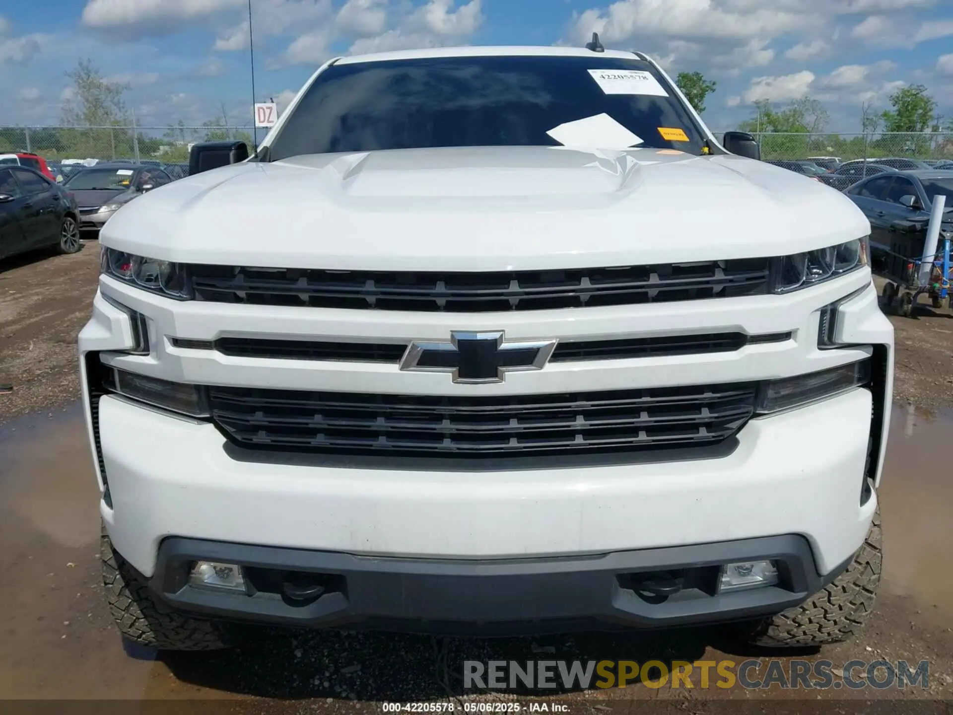 12 Photograph of a damaged car 3GCPYEEK2LG156006 CHEVROLET SILVERADO 1500 2020