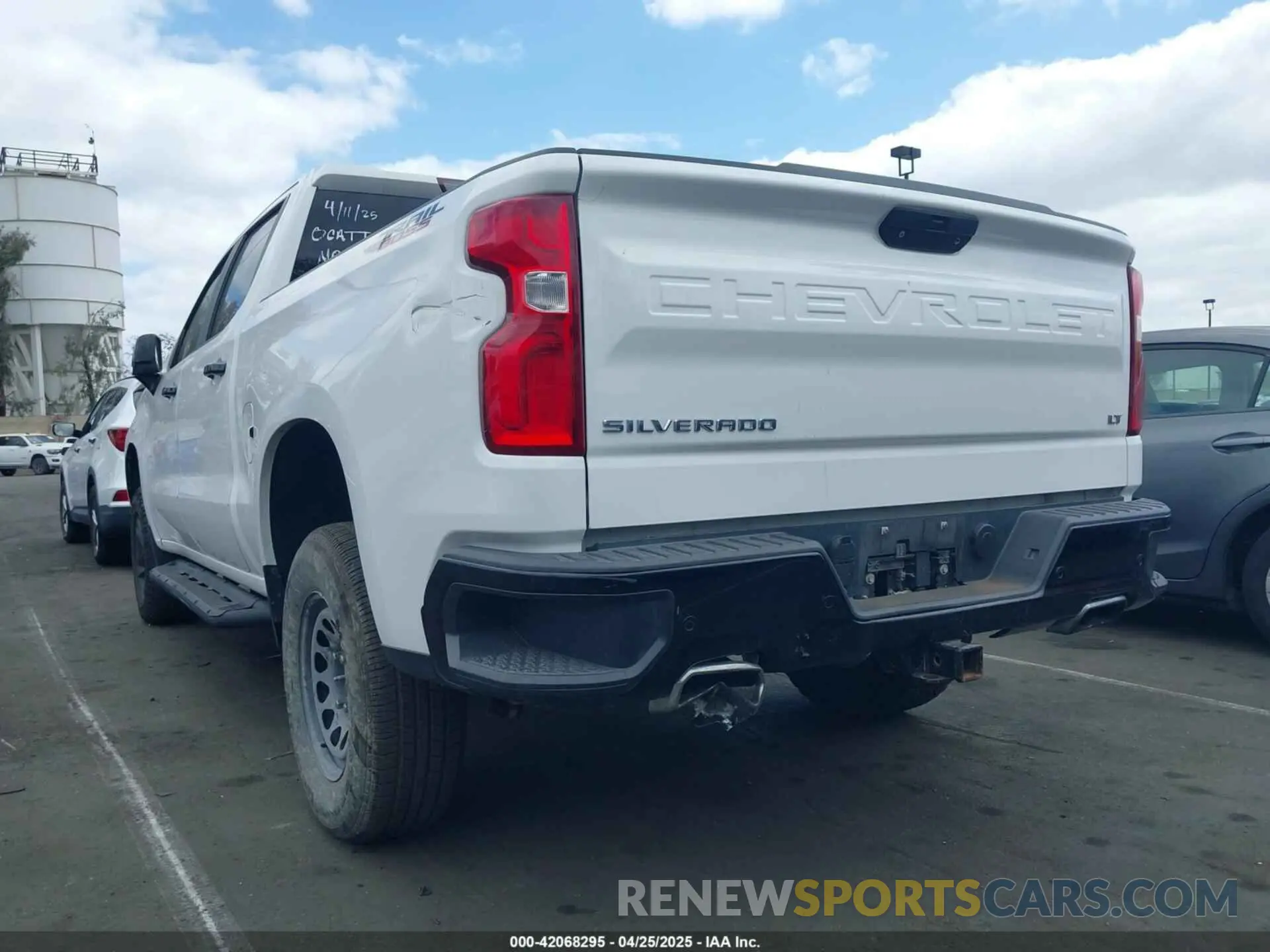 6 Photograph of a damaged car 3GCPYFED1LG268173 CHEVROLET SILVERADO 1500 2020