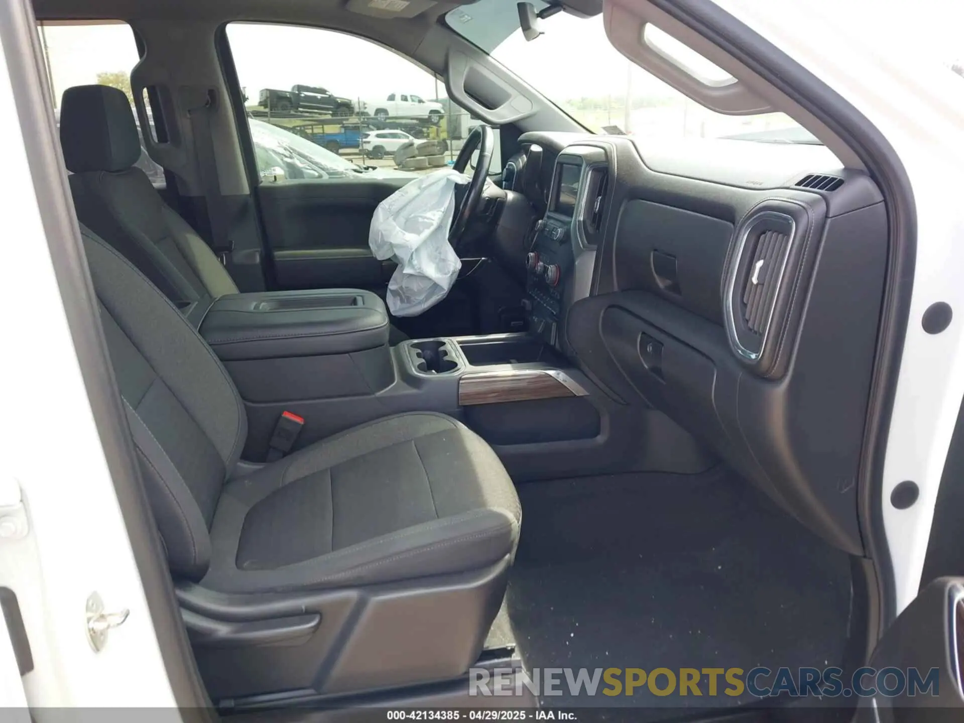 5 Photograph of a damaged car 3GCPYFED7LG413099 CHEVROLET SILVERADO 1500 2020