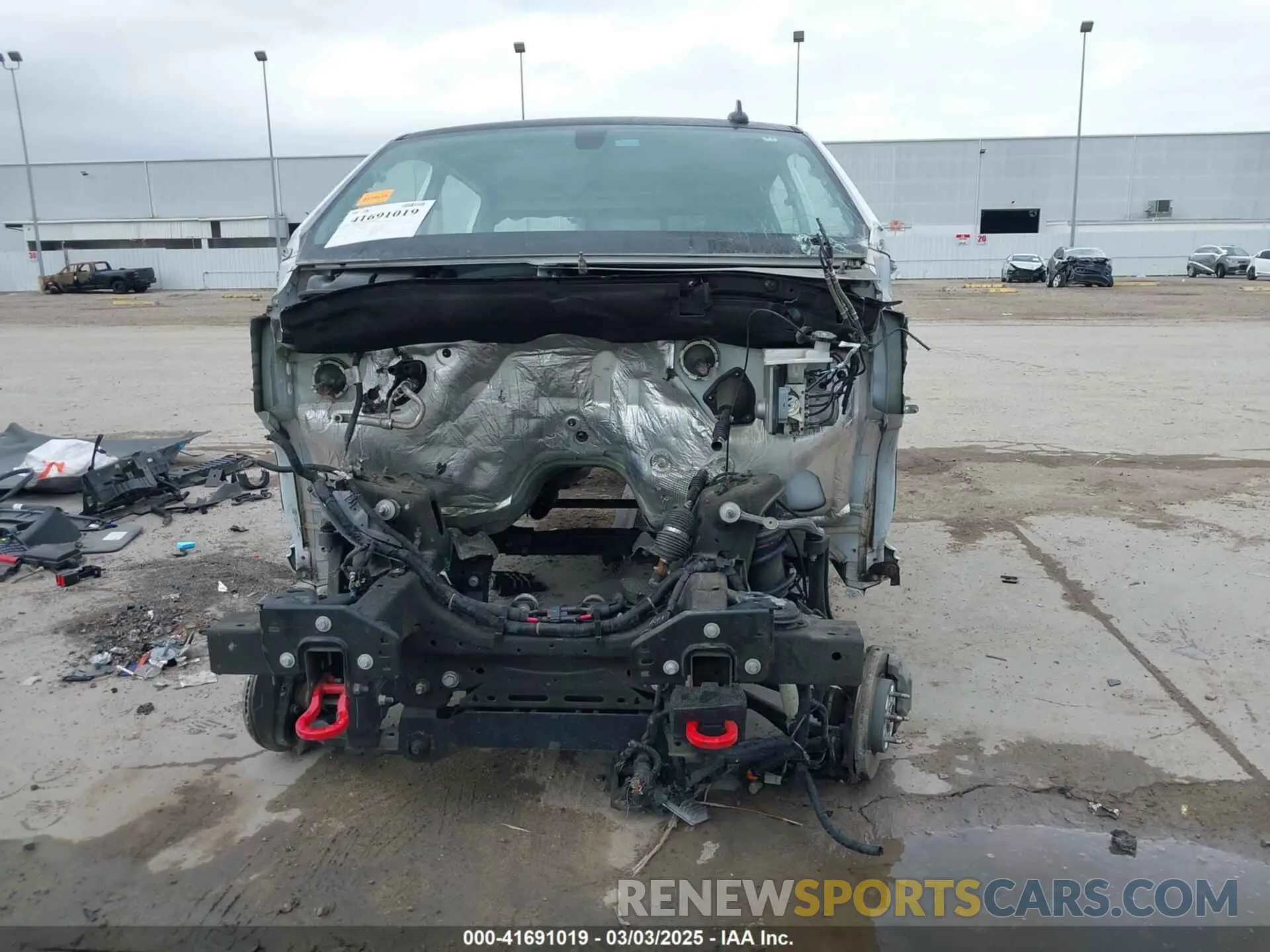 12 Photograph of a damaged car 3GCPYFEDXLG418538 CHEVROLET SILVERADO 1500 2020