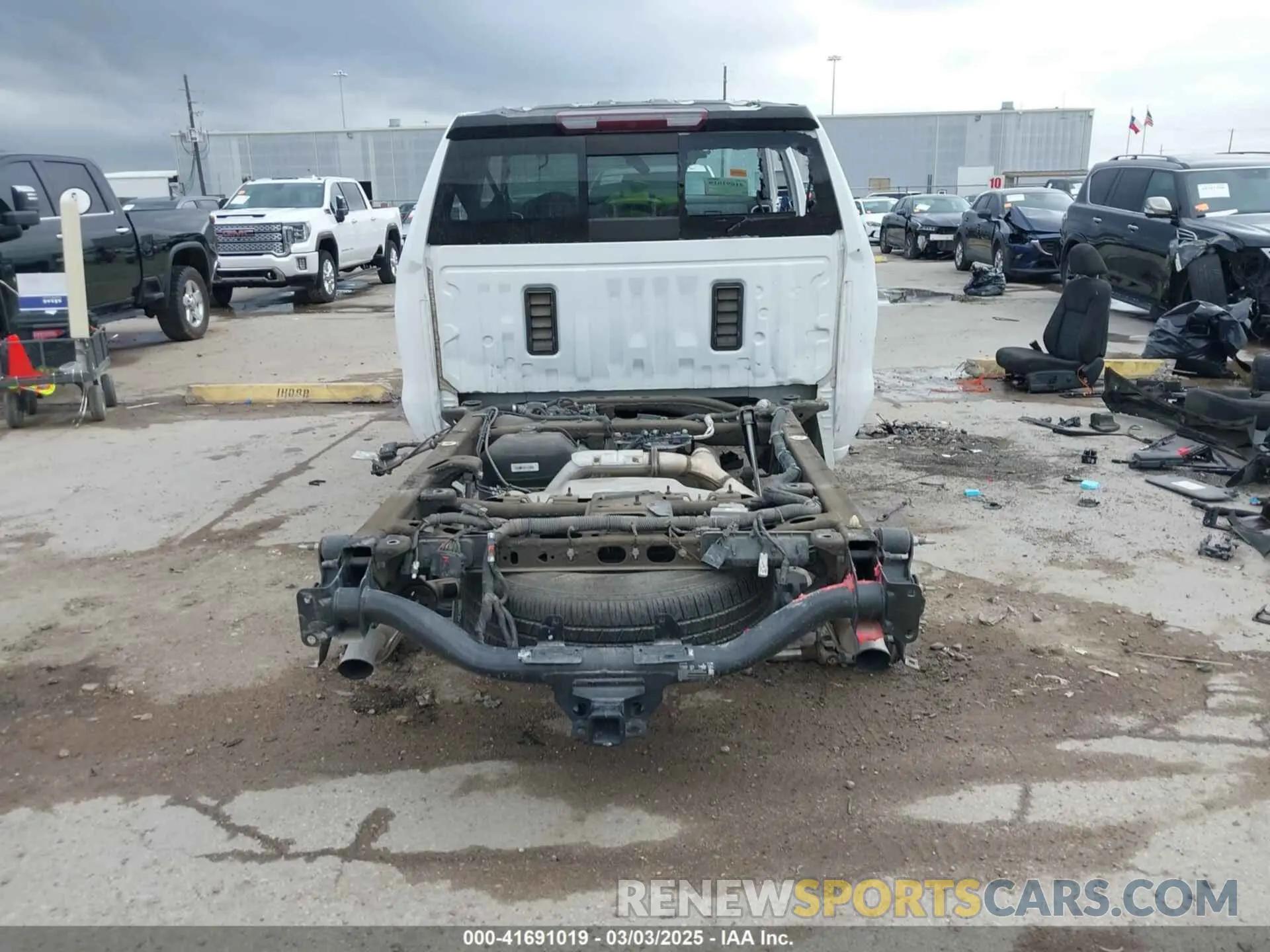 16 Photograph of a damaged car 3GCPYFEDXLG418538 CHEVROLET SILVERADO 1500 2020